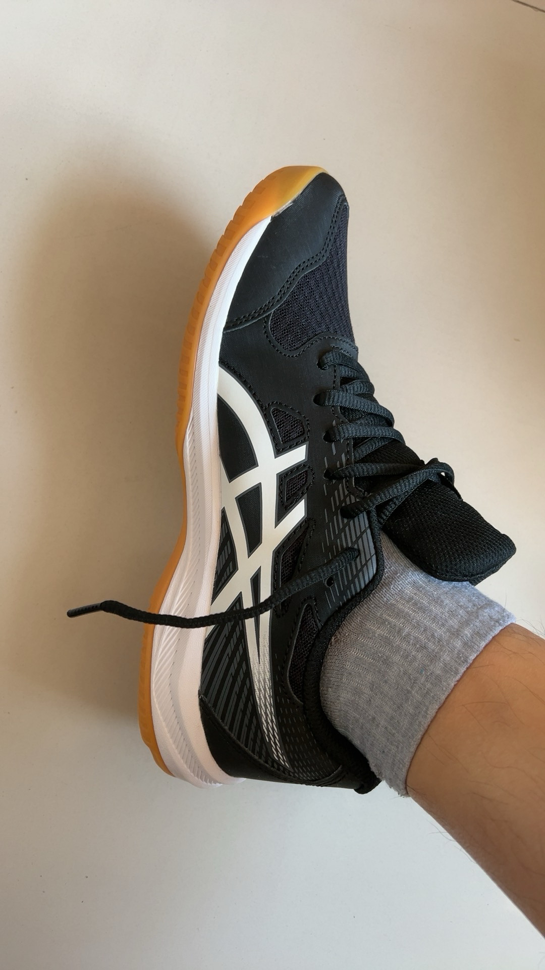 custom review-Asics Гель UPCOURT 6 Удобные и Легкие Устойчивые к Износу Низкие Кроссовки для Тренировок Мужские Черно-Белые