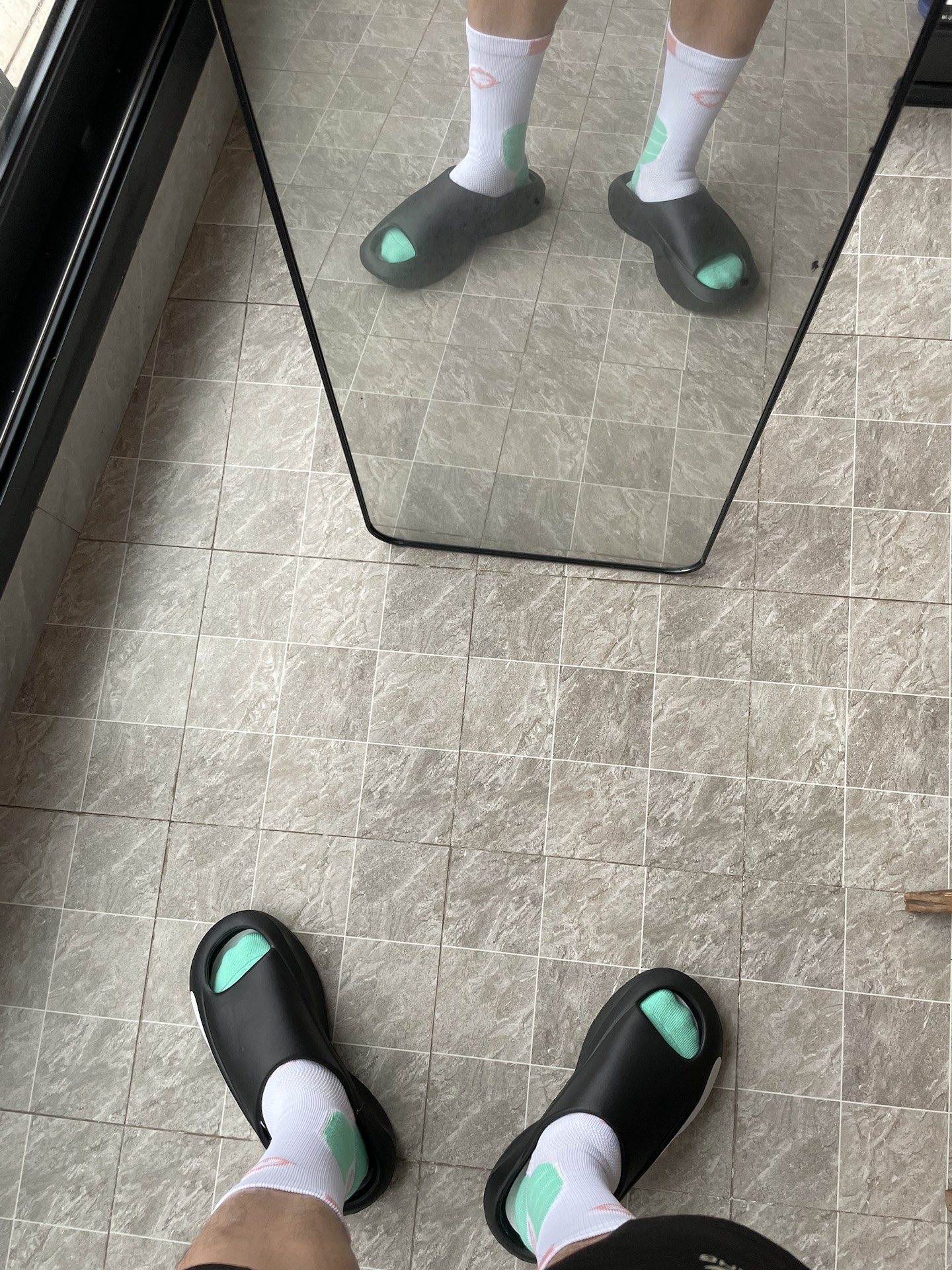 ҾӺЬ:˹Ь