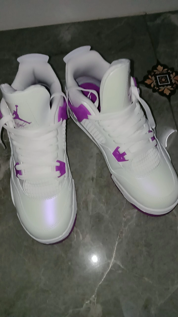 custom review-Jordan 4 Retro Hyper Violet GS