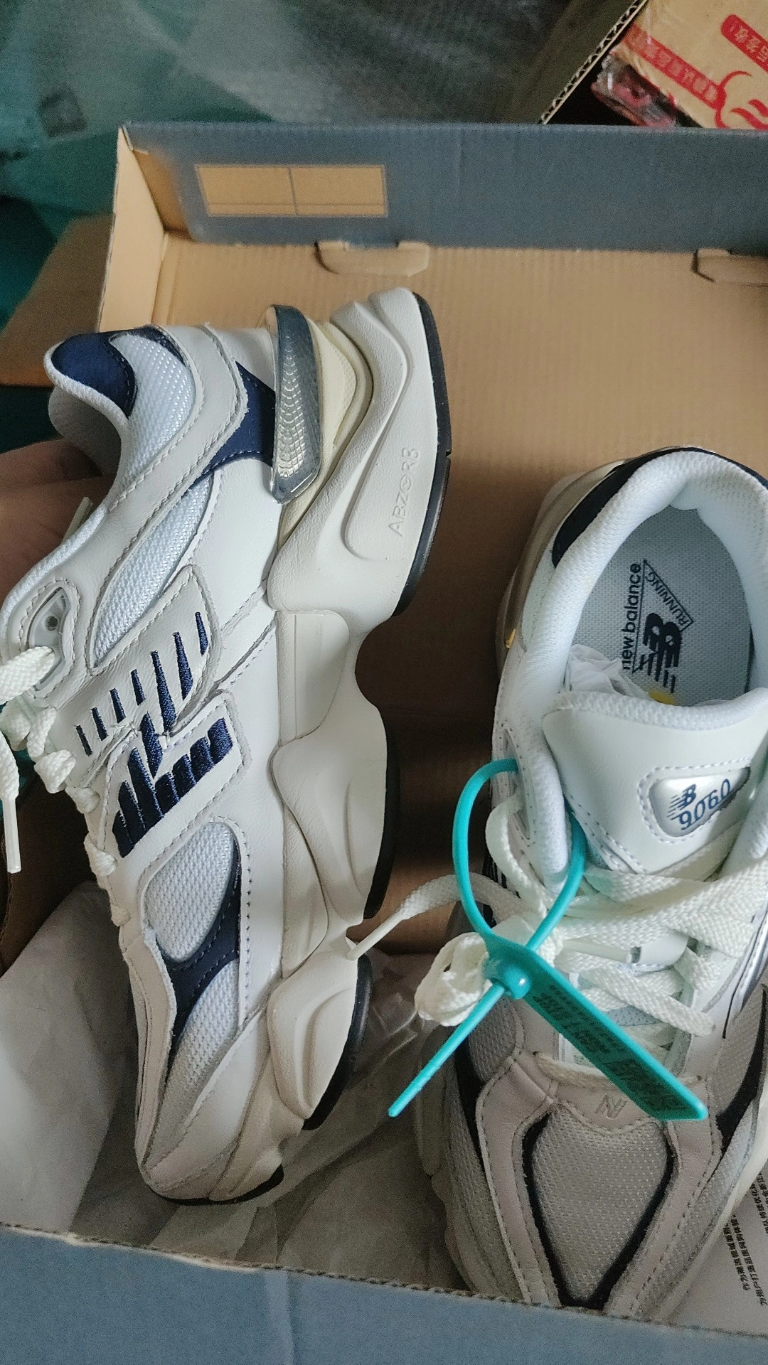 custom review-New Balance NB 9060 Амортизаторы Slip-resistant Низкий Топ Повседневная обувь Унисекс Белый Синий