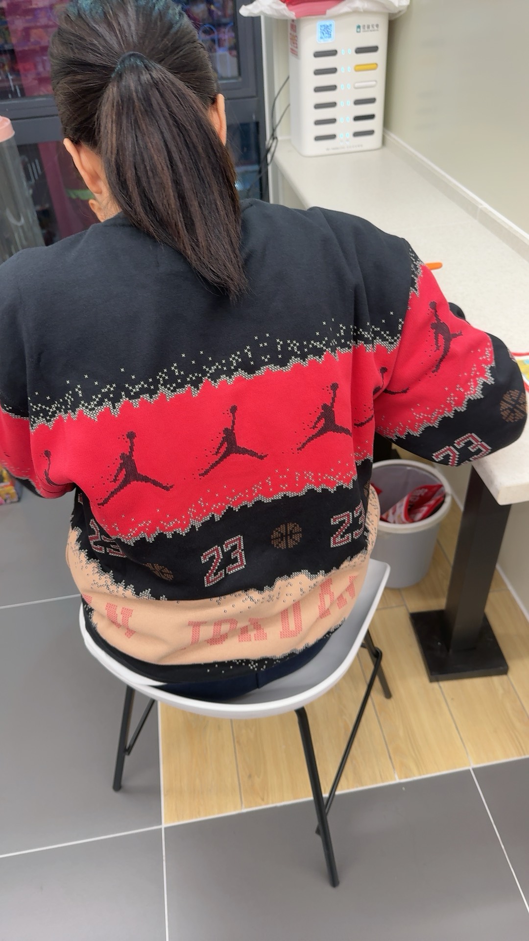 custom review-JORDAN Essentials Красный Черный Мужской Свитшот