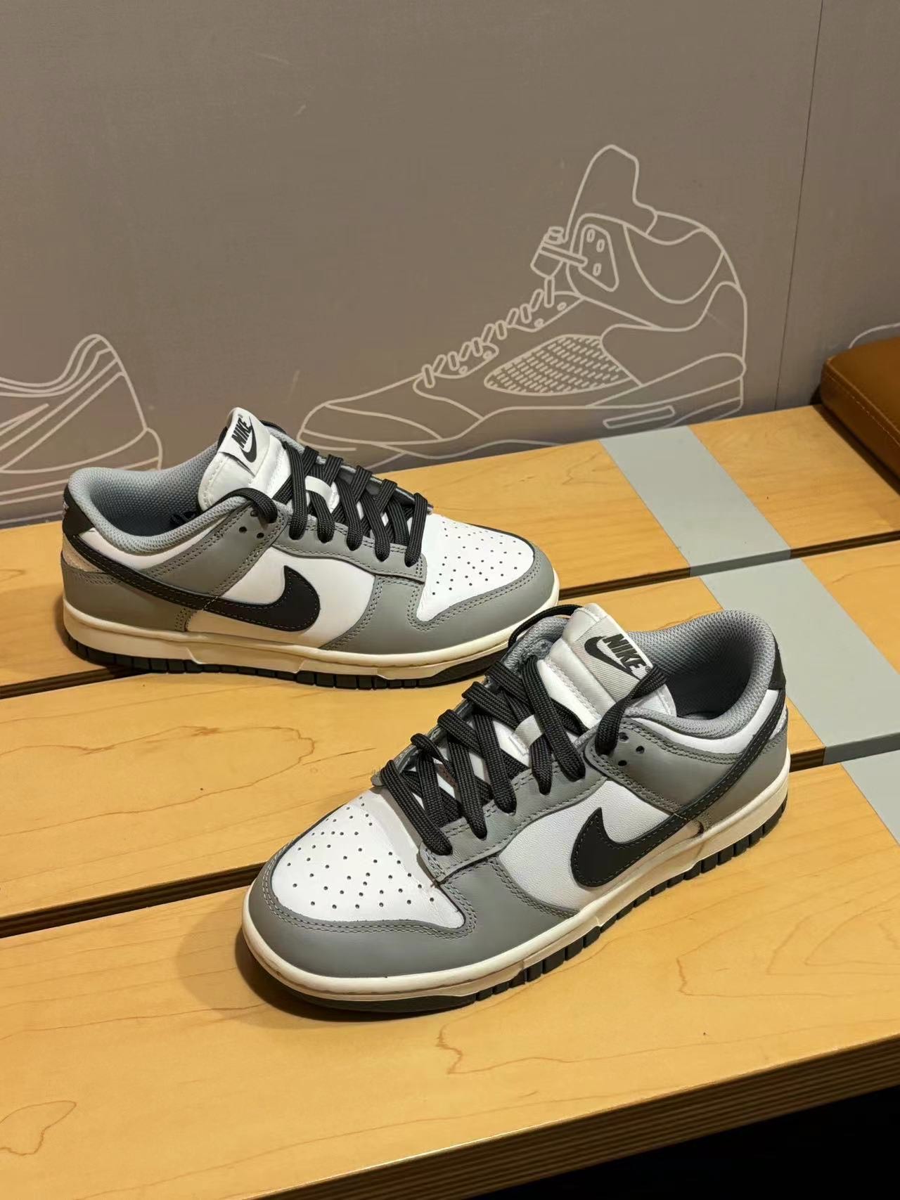 custom review-Nike Dunk Low Light Smoke Grey Women's