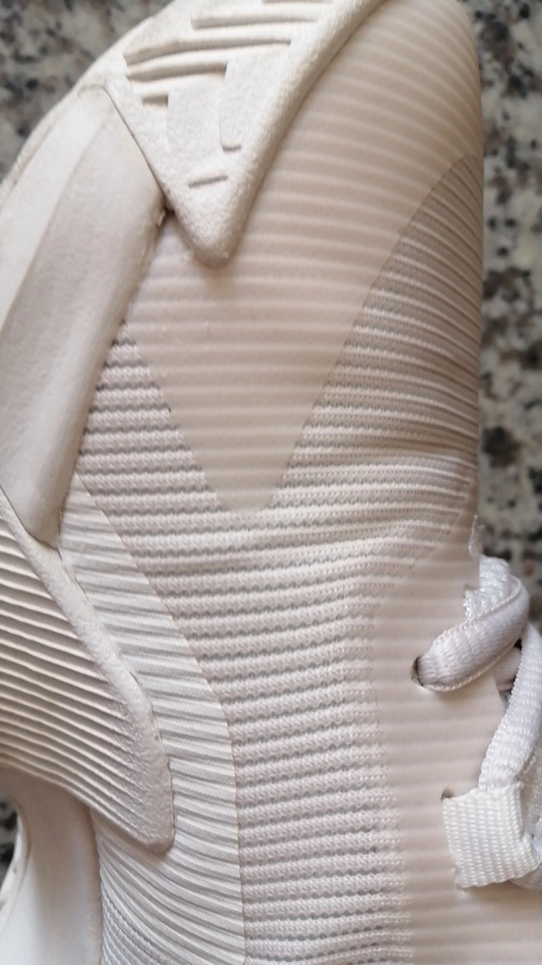 custom review-Nike Air Max IMPACT 4 Устойчивые к истиранию Низкие Баскетбольные кроссовки Мужские Бежево-розовые