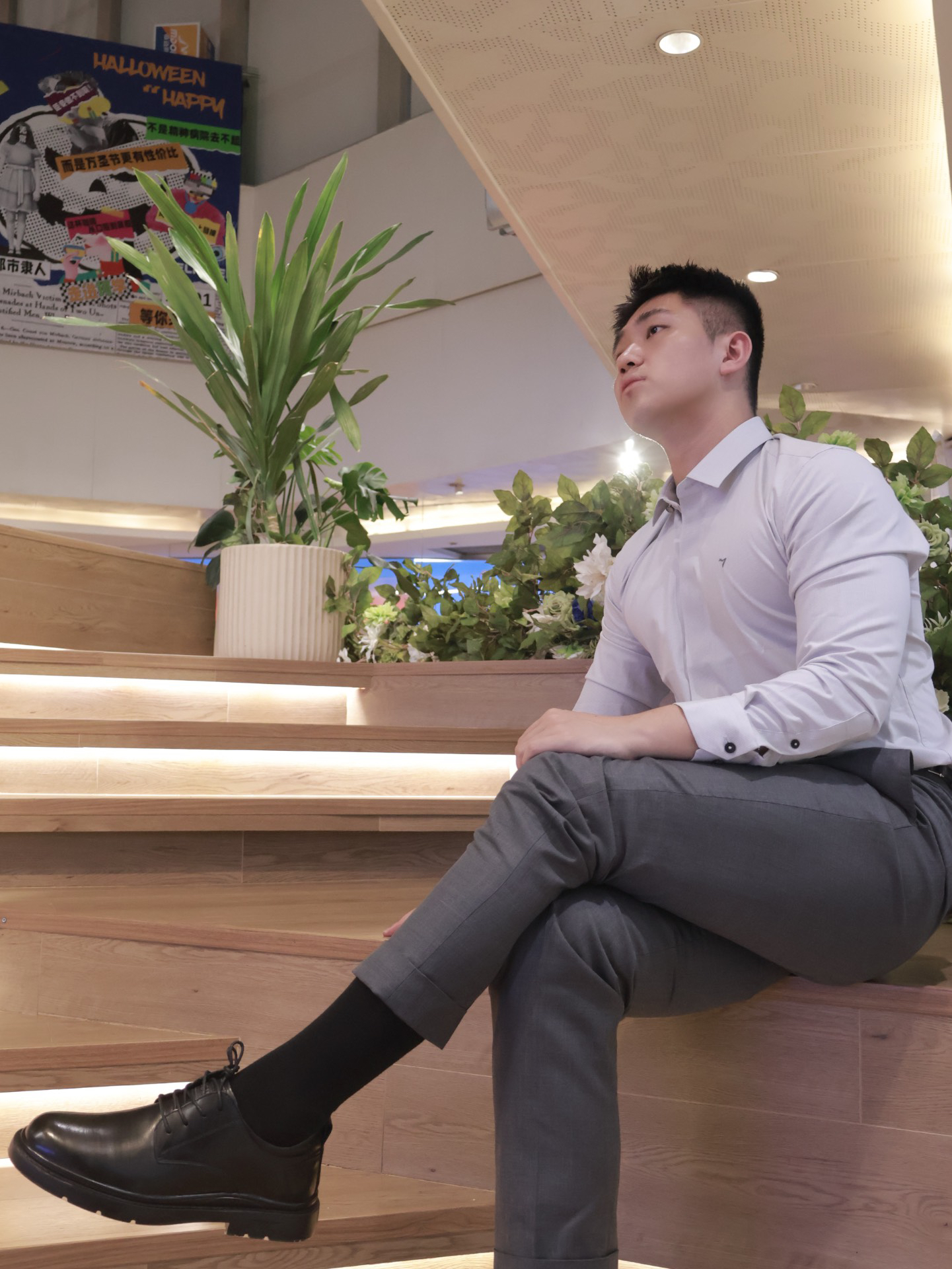 皮鞋黑袜真的很搭