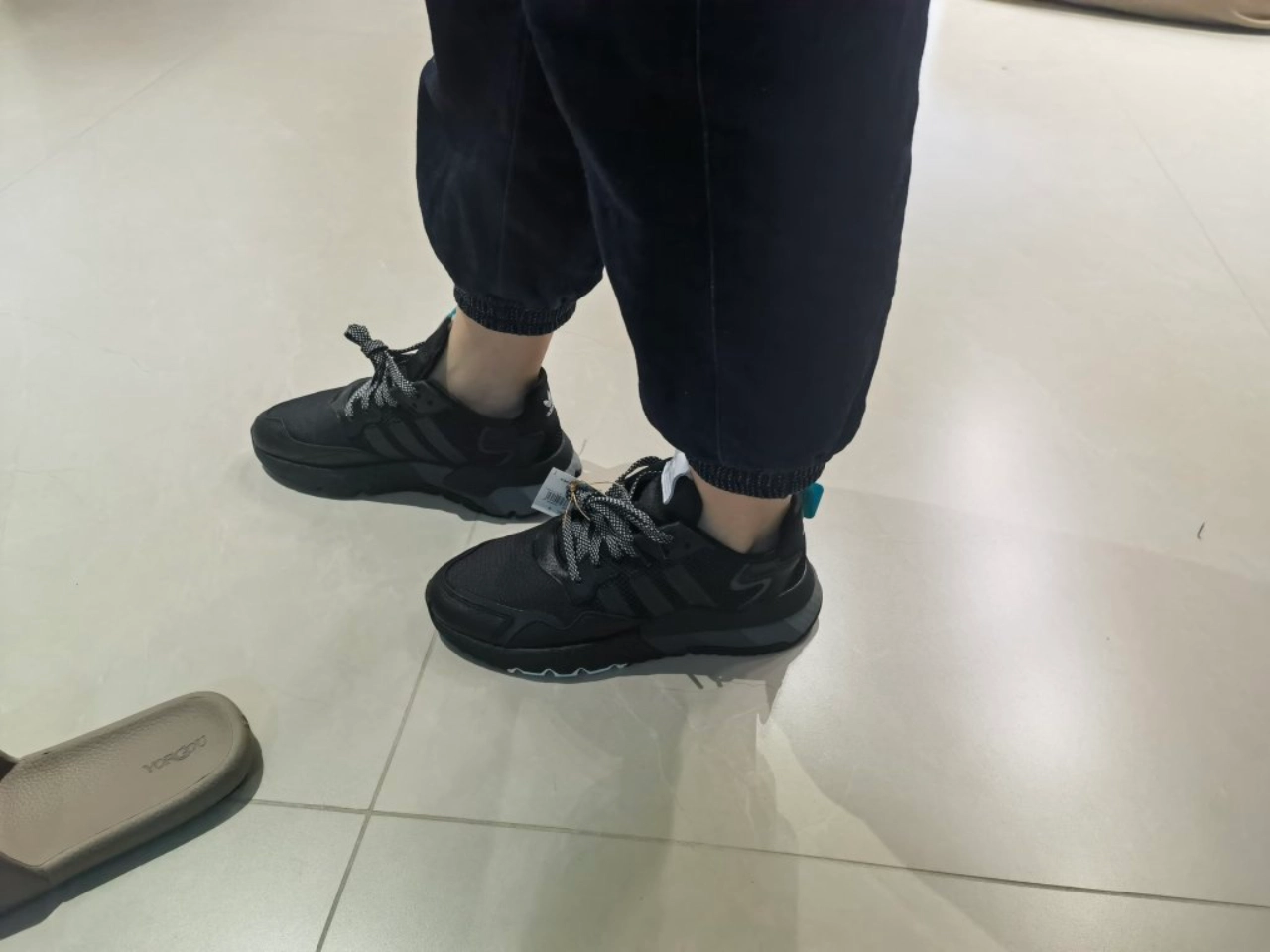 custom review-Adidas Originals Nite Jogger Устойчивый к истиранию Дышащий Низкий Топ Повседневная Обувь Унисекс Черный Серый Фиолетовый