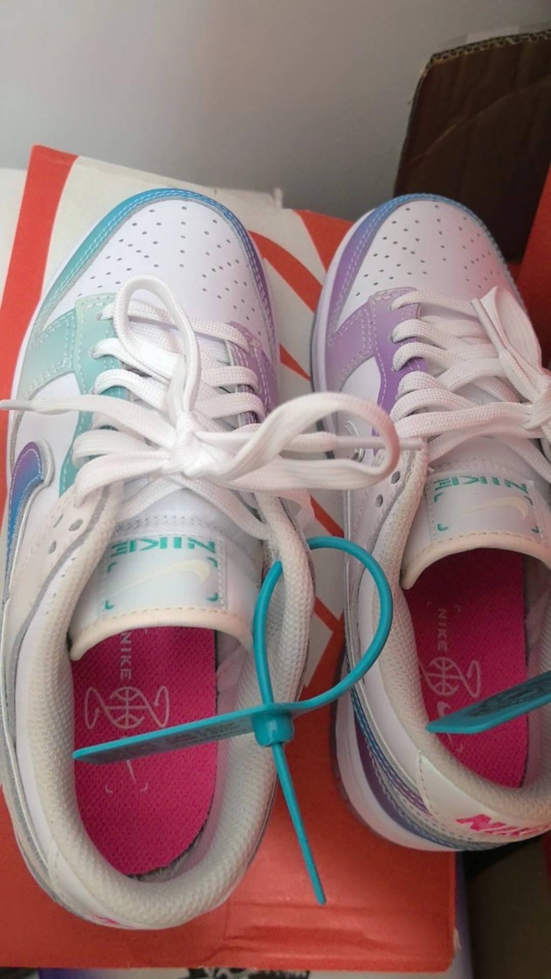 custom review-Nike Dunk Low 'Unlock Your Space' Women's