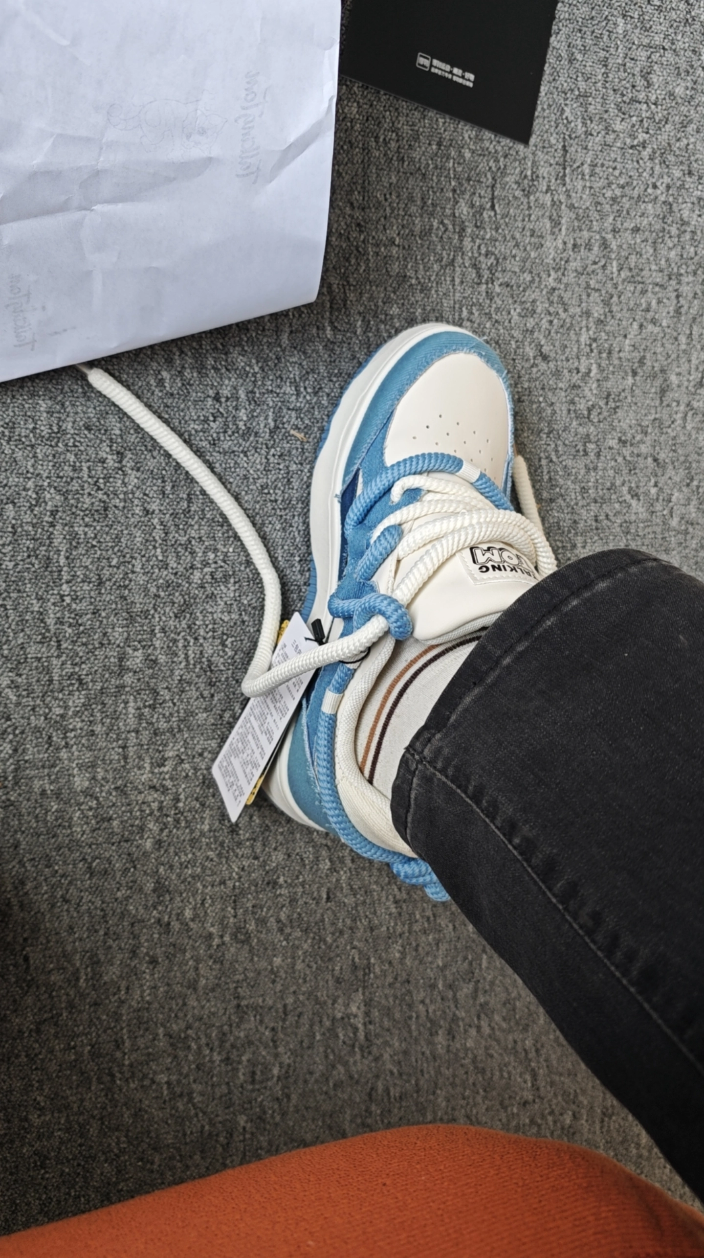 custom review-Кроссовки для скейтбординга TALKING TOM Low Top Unisex