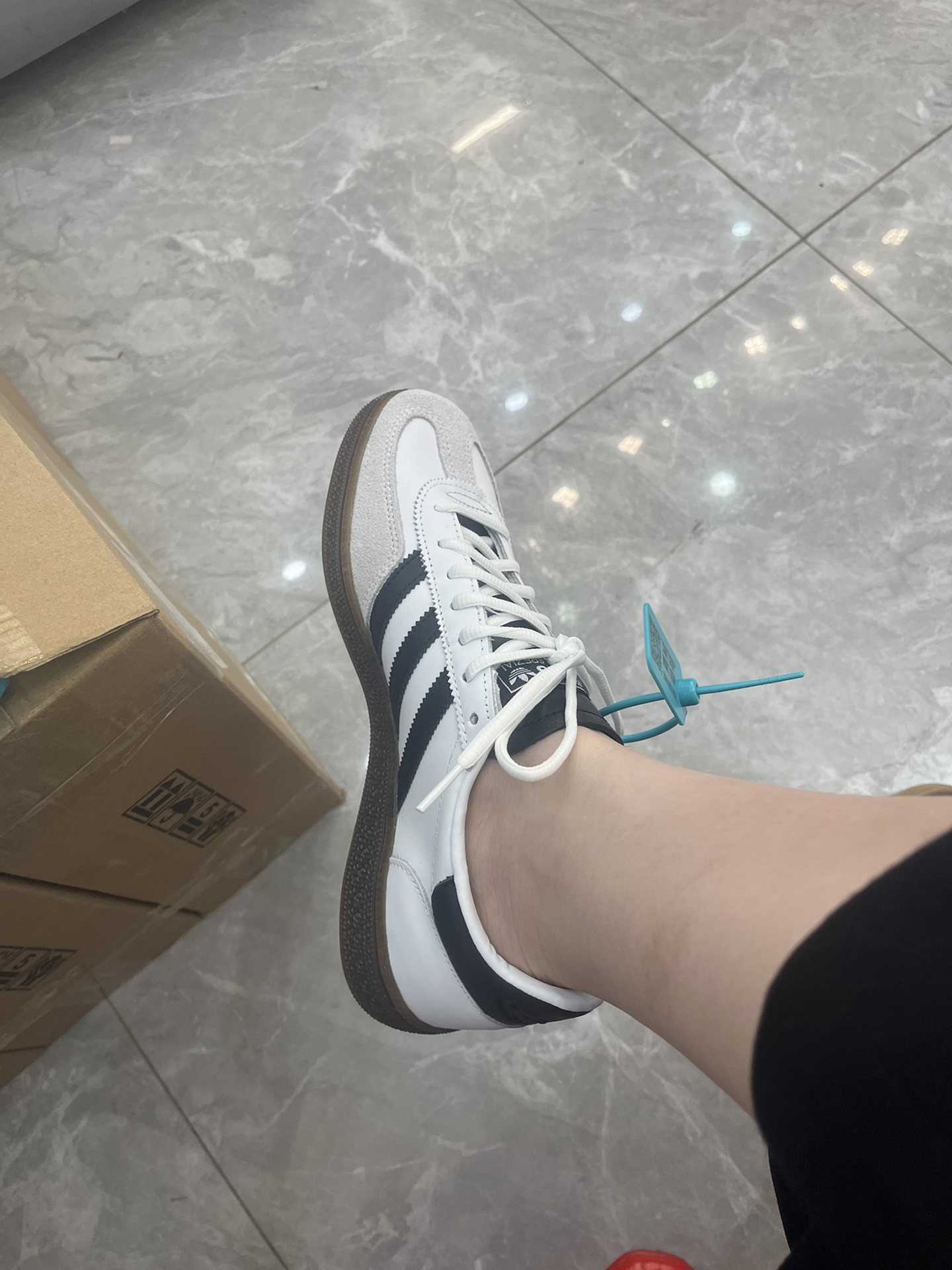 custom review-Adidas Originals Handball Spzl Slip-resistant Abrasion-resistant Low Top Skateboard Shoes Unisex White Adidas Originals Handball Spzl Противоскользящие устойчивые к истиранию низкий топ скейтборд унисекс белый