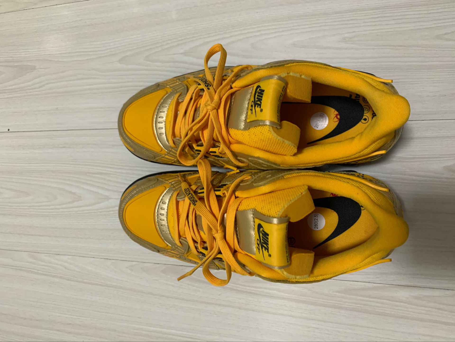 custom review-Off Белый x Nike Rubber Dunk 'Университетский Золотой' Низкие Скейтборд Кроссовки Унисекс Черный Золотой