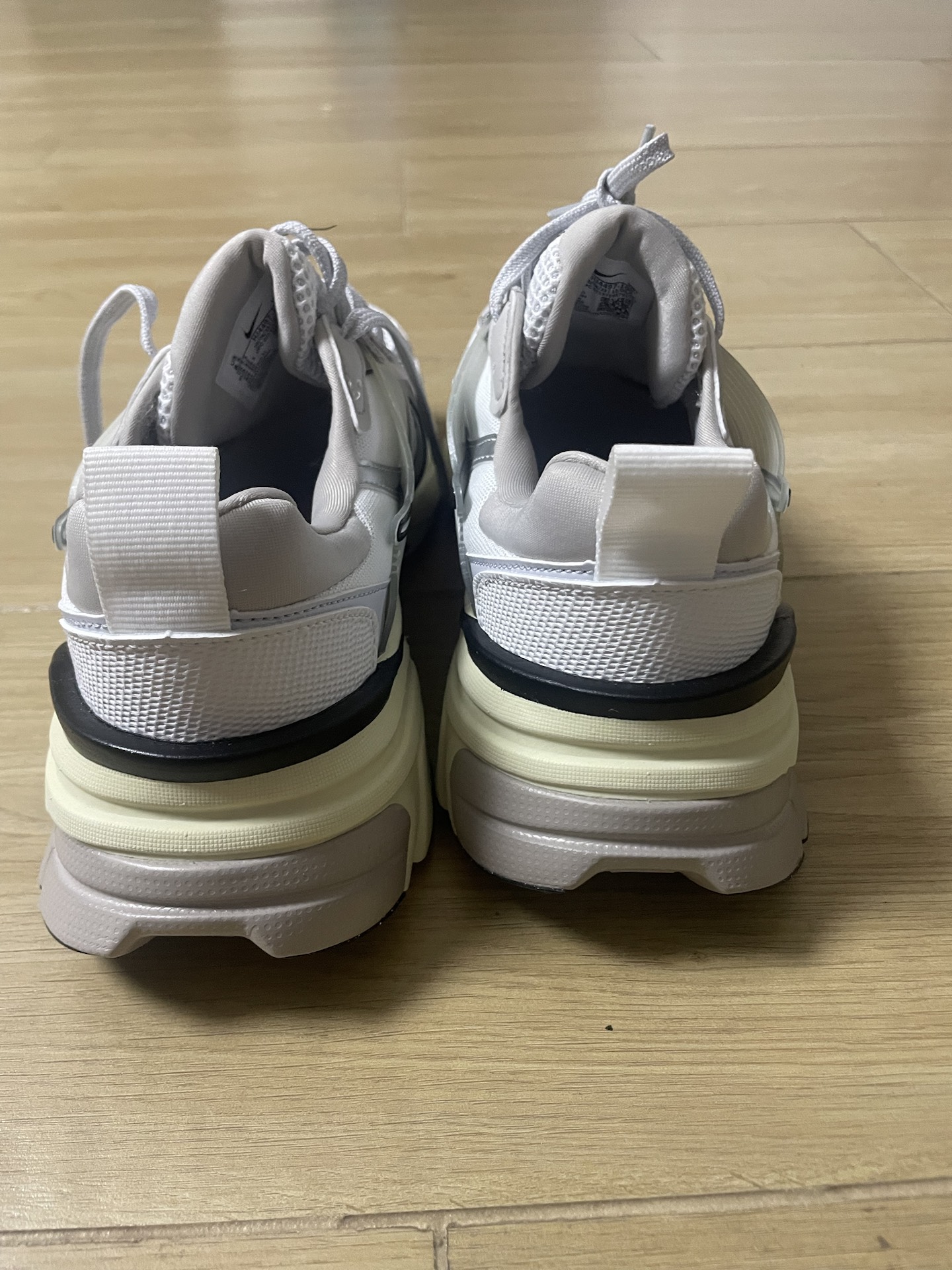 custom review-Nike V2K Run Амортизаторы Shock противоскользящие устойчивые к истиранию низкий топ повседневная обувь для бега мужская серый