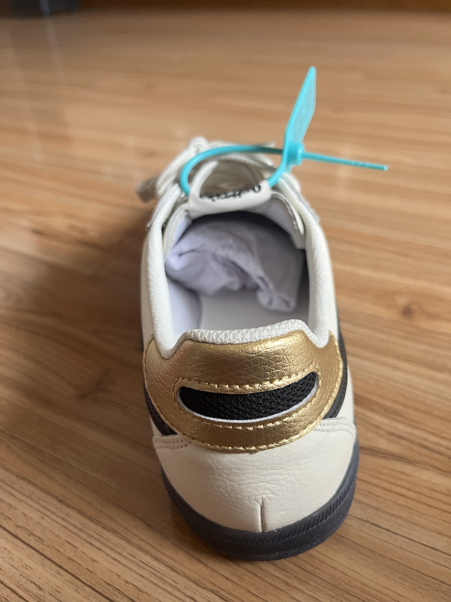 custom review-Onitsuka Tiger Tokuten Cream Black