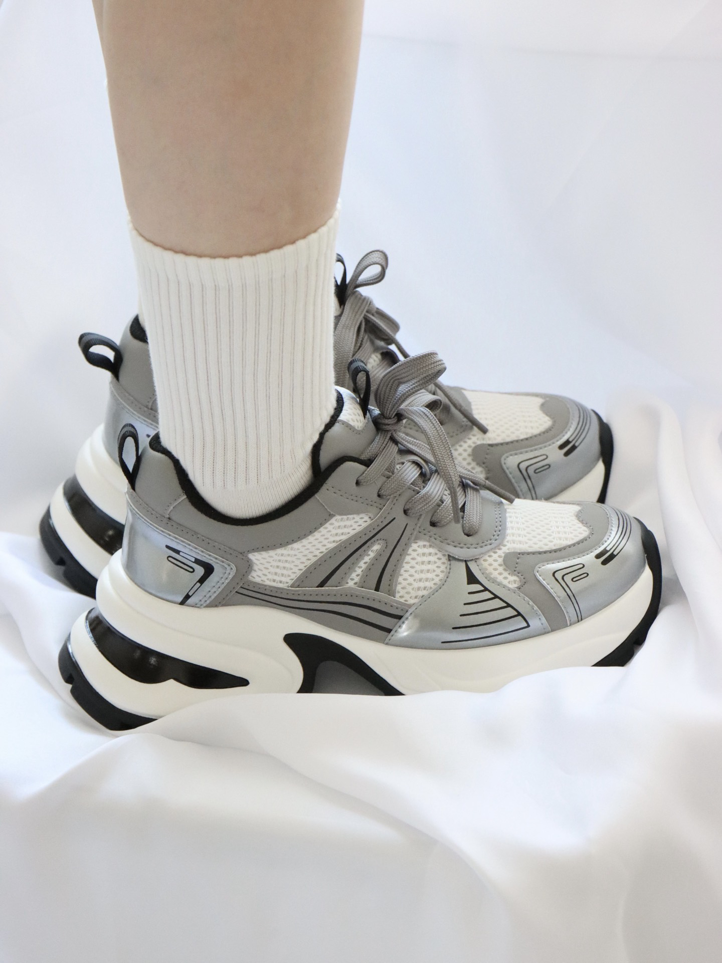 赵露思同款ck老爹鞋有点⁉️