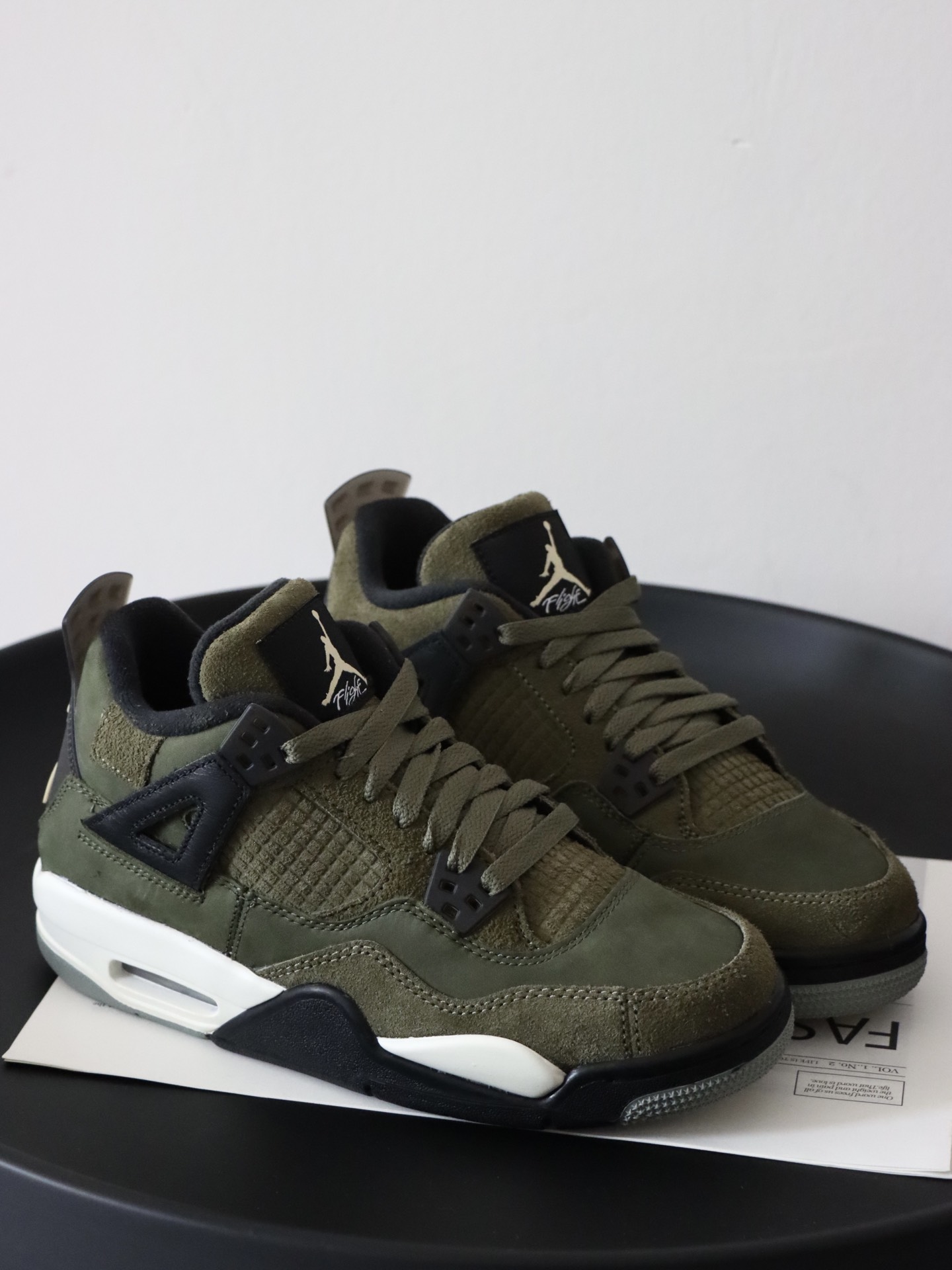 custom review-Jordan 4 Retro SE 'Craft Medium Olive' GS