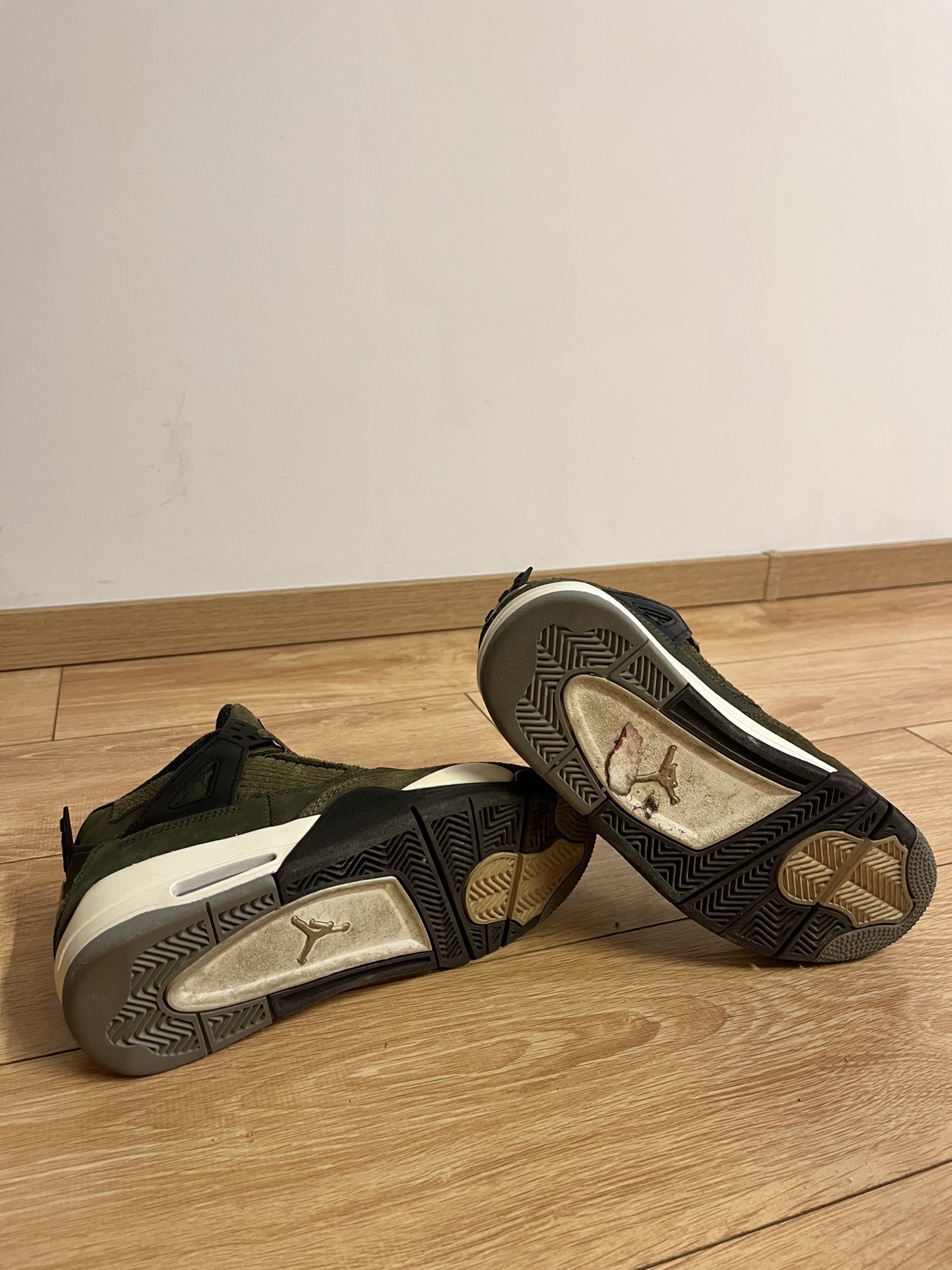 custom review-Jordan 4 Retro SE 'Craft Medium Olive' GS