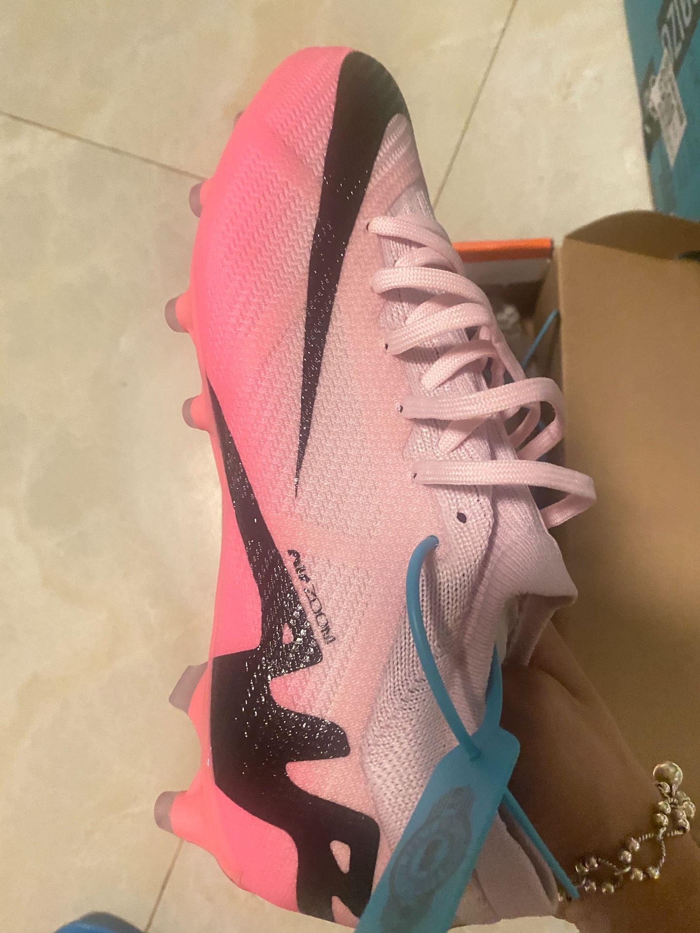 custom review-Nike Zoom Mercurial Vapor 15 Pro AG 'Ready Pack'