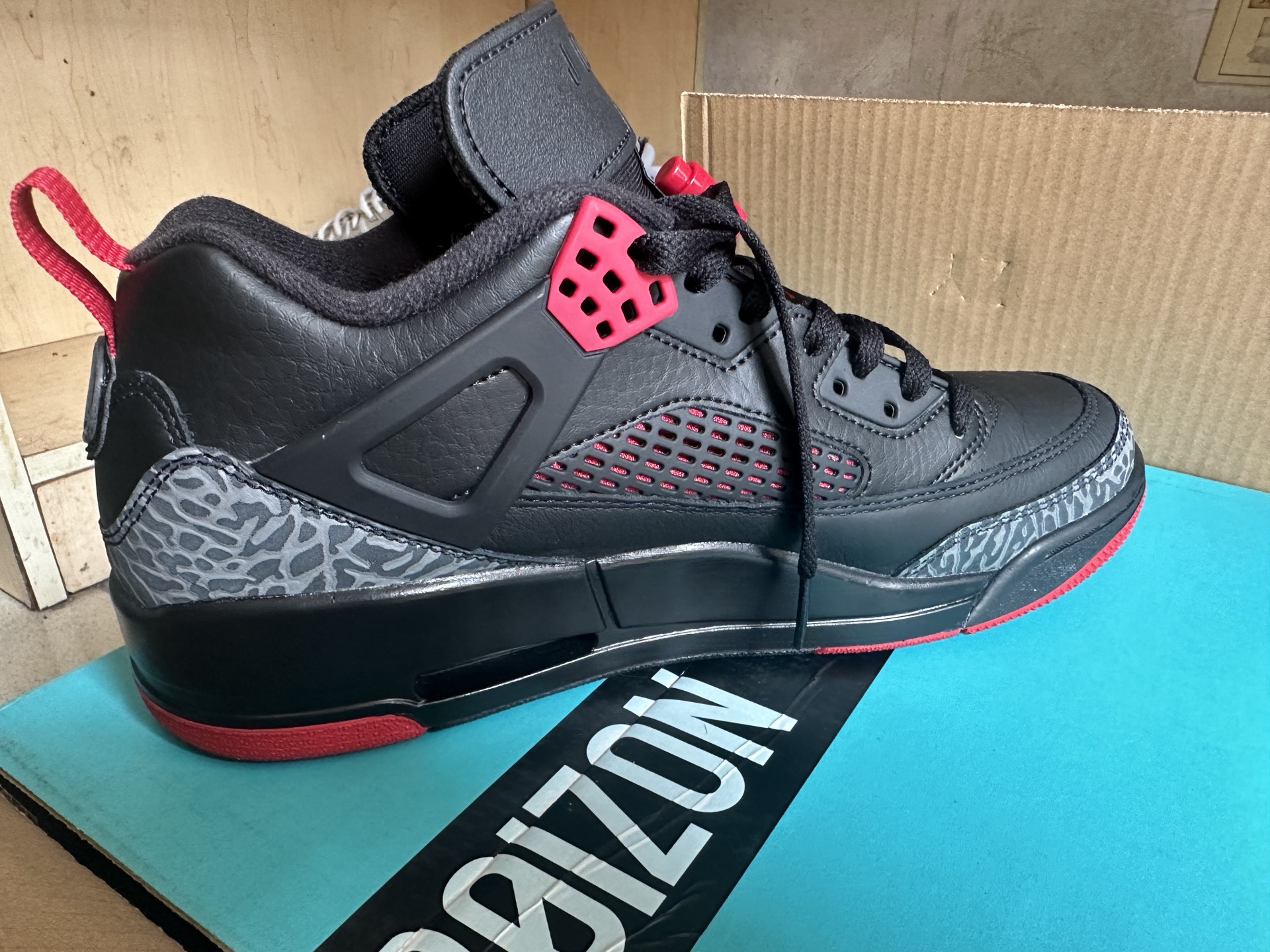 custom review-Джордан Spizike Low Slip-Resistant Low Top Винтажные Баскетбольные Кроссовки Мужские Черные Красные