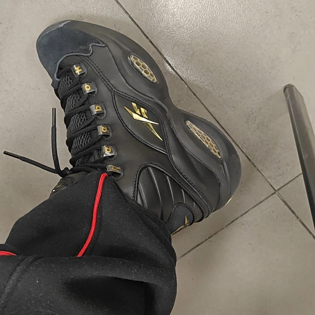 custom review-REEBOK Износостойкий MID Топ Винтажные Баскетбольные Кроссовки Унисекс Черный Золото