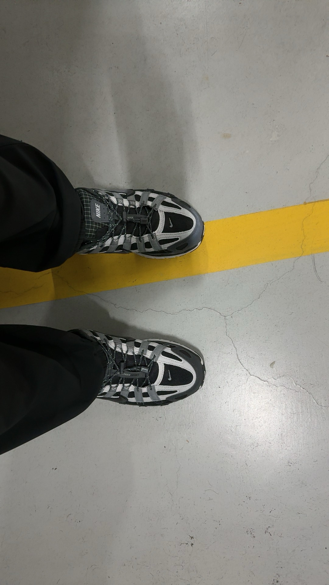 custom review-Nike P 6000 Устойчивый к истиранию низкий топ Повседневная городская обувь для бега Мужская Черный Серый