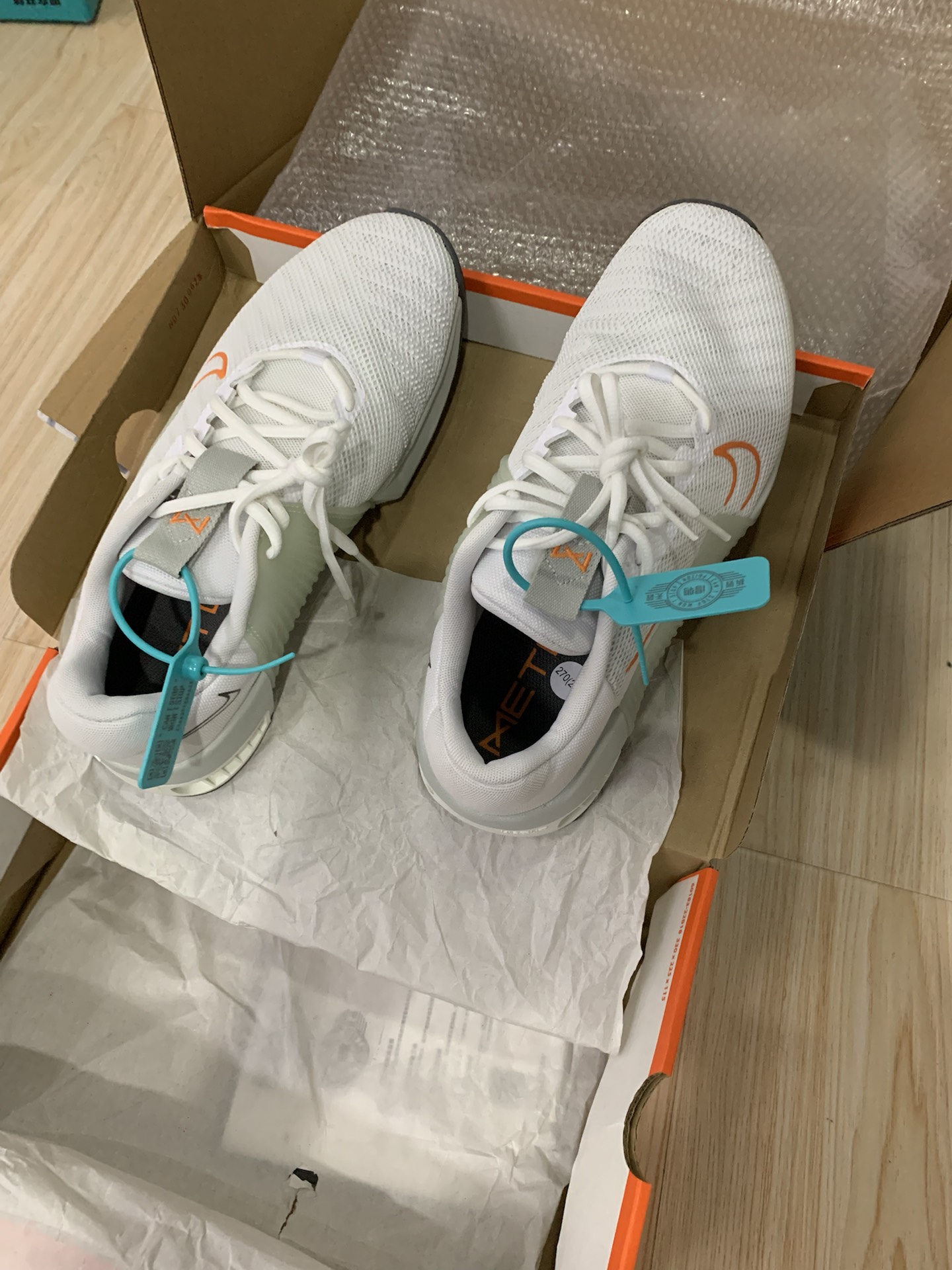 custom review-Nike Metcon 9 Low Топ Кроссовки для тренировок Мужские Белые Серые