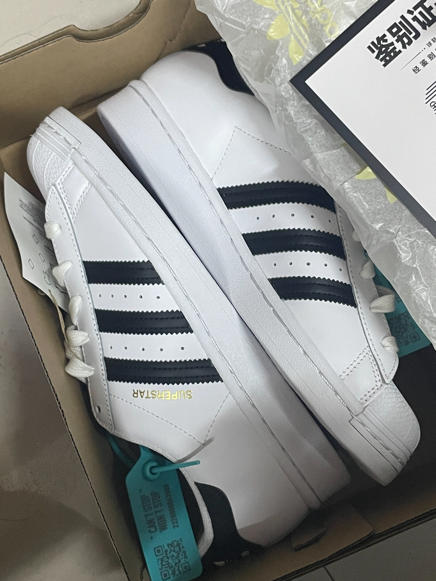 巨好穿的鞋子 #好穿又好看的鞋子 #敲百搭的鞋子 #adidas阿迪达斯