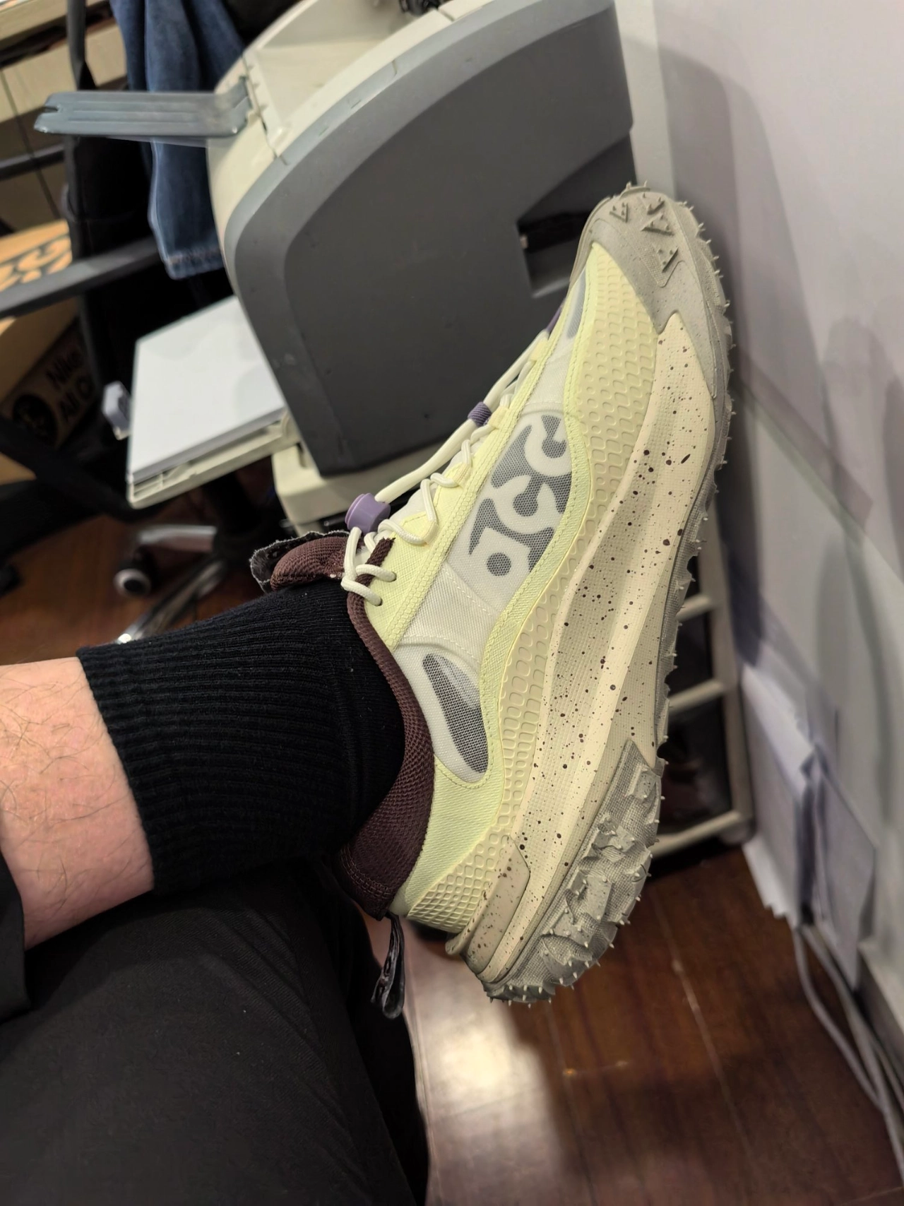 custom review-Nike ACG Mountain Fly 2 Low Топ Уличная обувь Унисекс Желтый Коричневый