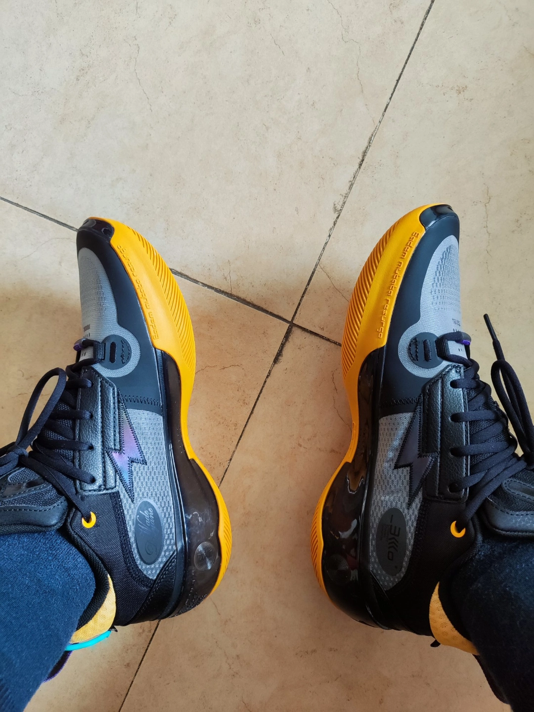 custom review-Подкладка WOW 10 Way of Wade 10 'Гостевой' Городской Джерси Амортизация Низкий Топ Баскетбольные Кроссовки Мужской Черный Желтый