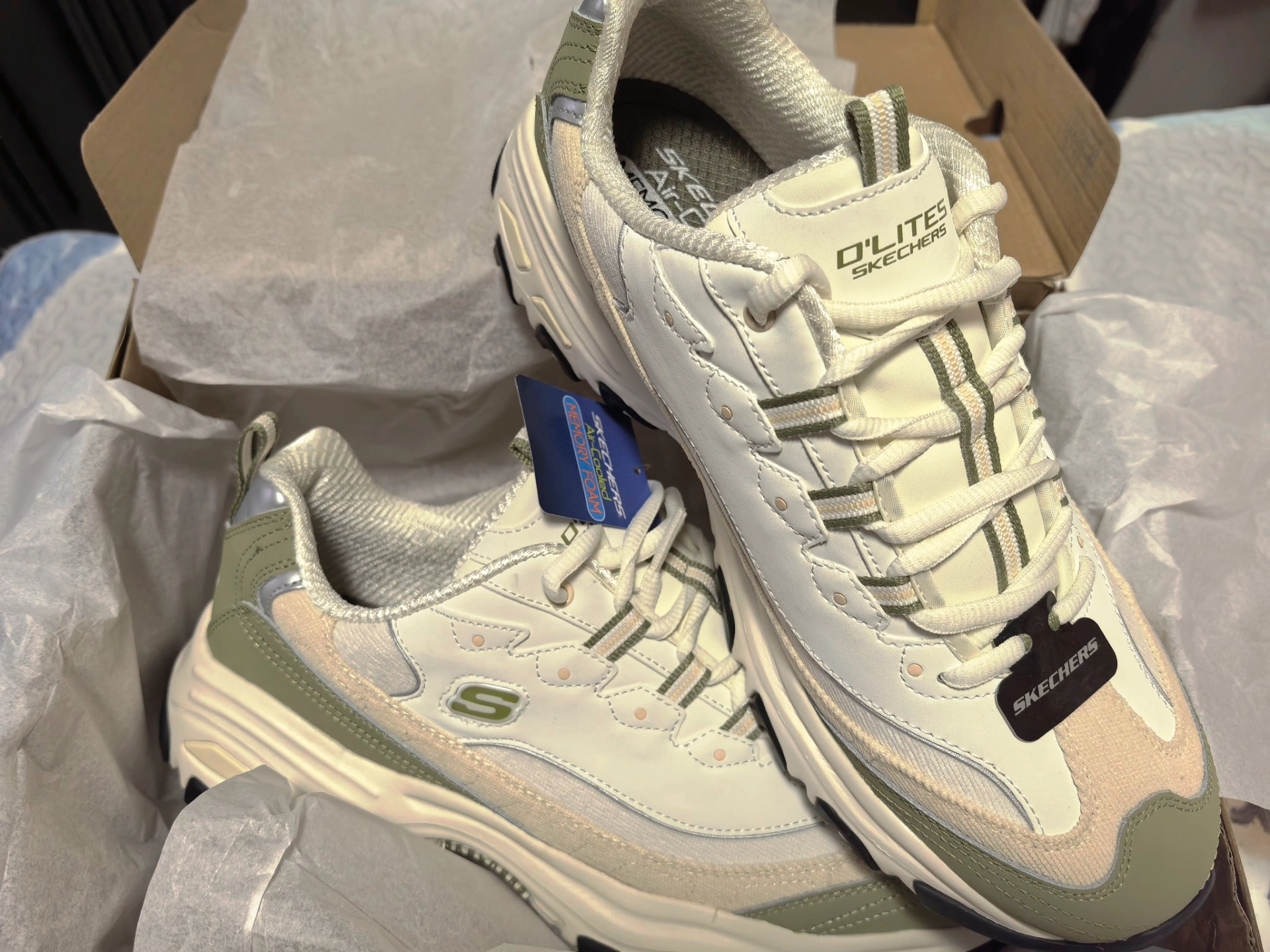 custom review-Skechers D'LITES 1,0 Амортизация Рекомендуемый рост Увеличение Низкий Топ Толстая подошва Кроссовки Мужские Белый Зеленый