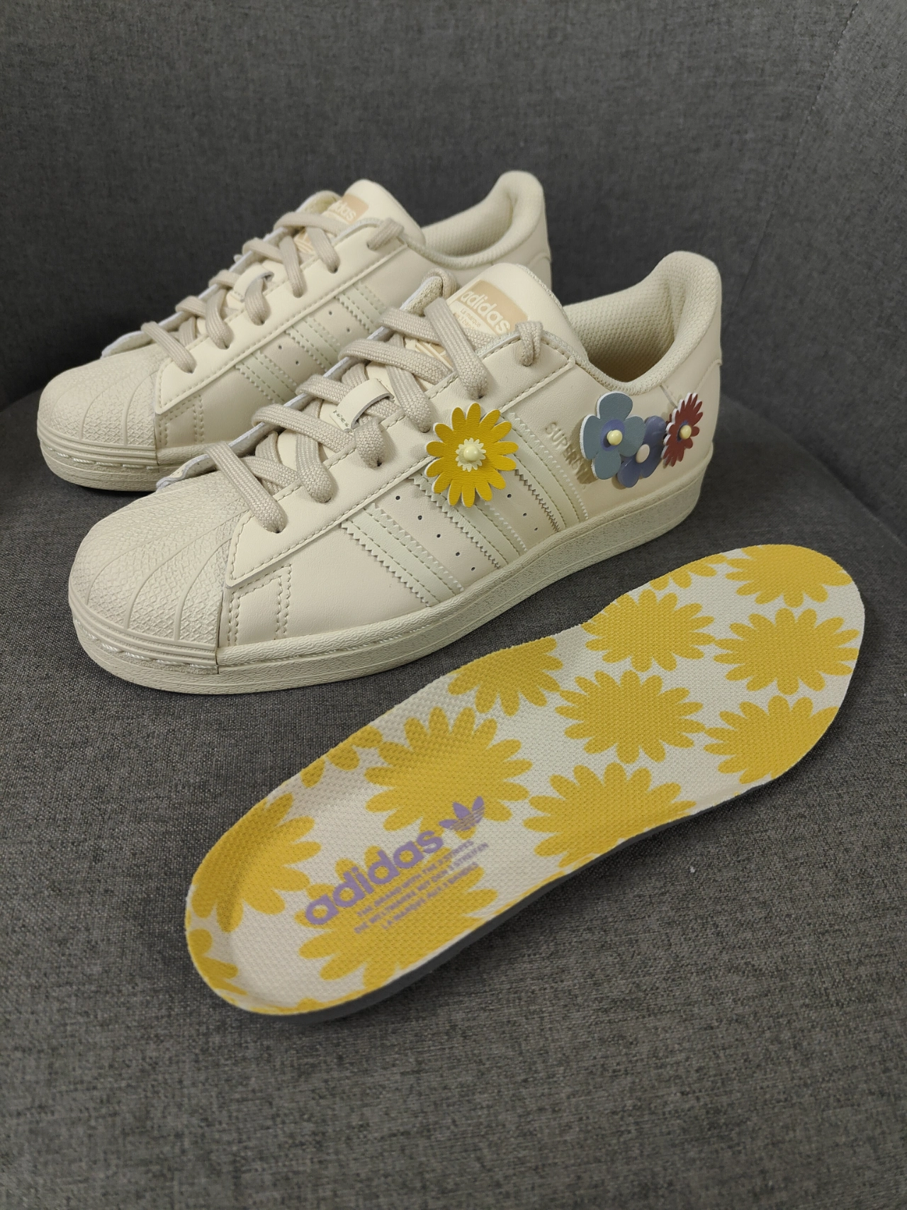 女生的宝藏板鞋 #分享神仙板鞋 #阿迪达斯贝壳头 #送ta新年第一份