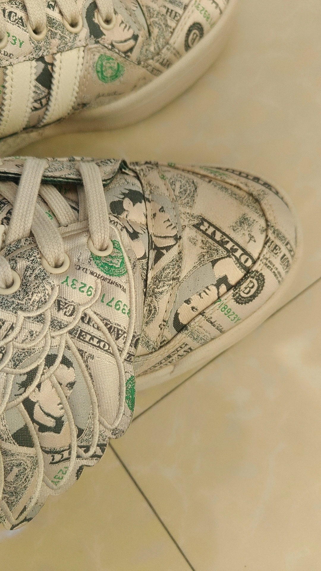 custom review-JEREMY SCOTT x Adidas Originals FORUM Low Скейтборд Кроссовки Унисекс Бежевый Зеленый