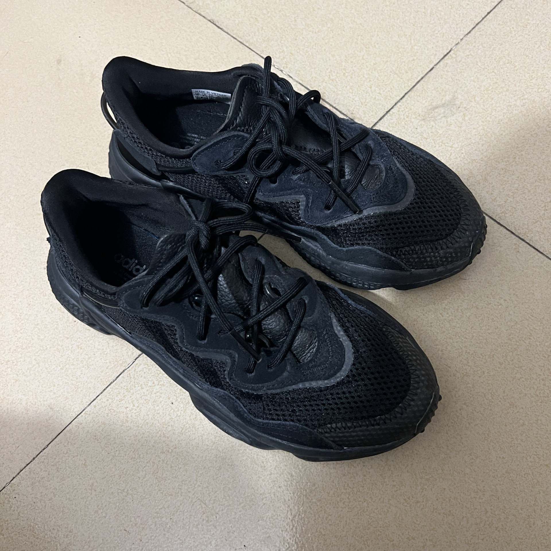 custom review-Adidas Low top Chunky Trainers