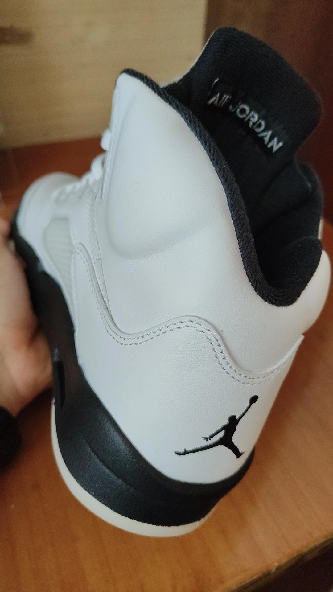 custom review-air jordan 4 se neon air max 95 cool greyvolt wolf grey black for sale