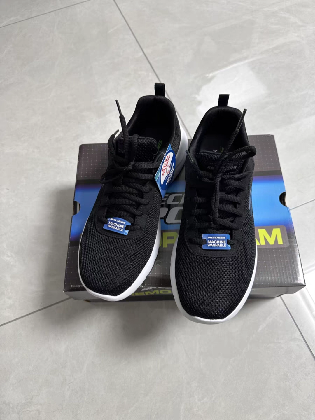 custom review-Skechers Dynamight 2,0 Low Топ Беговые кроссовки Мужской Черный белый