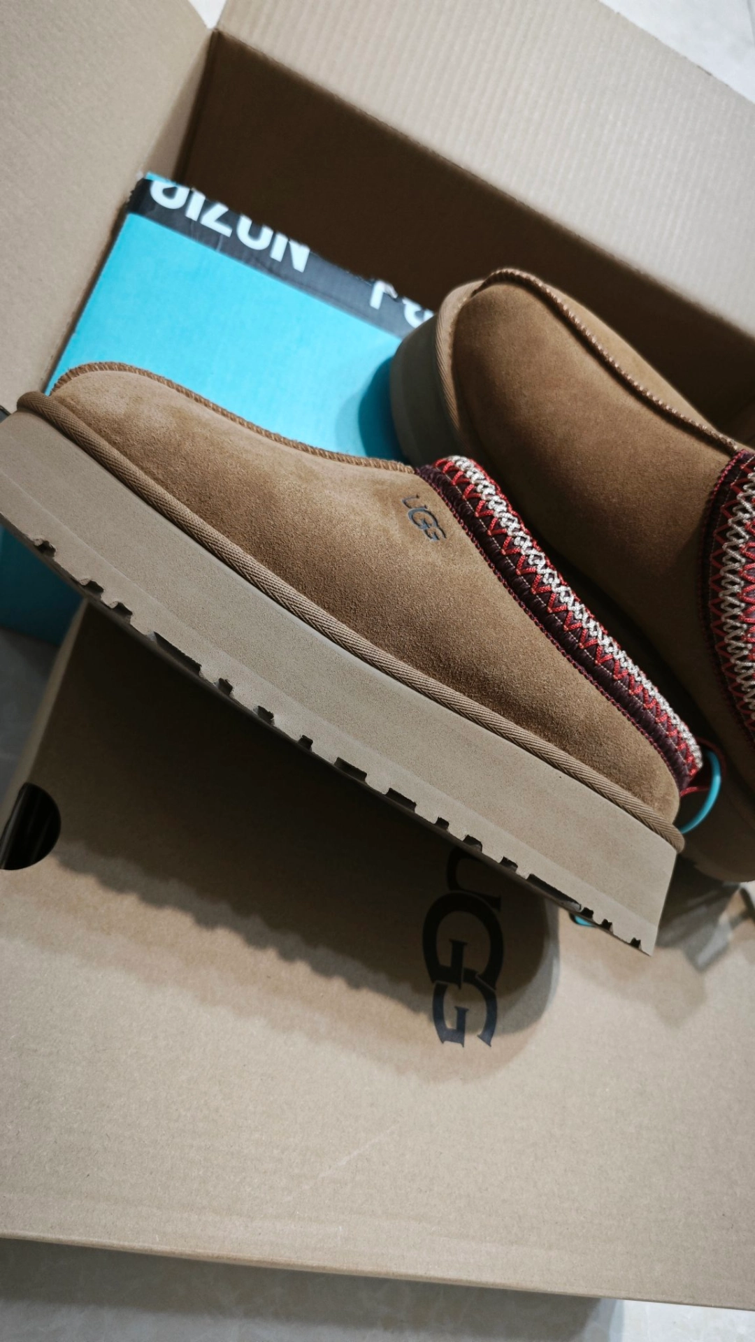 custom review-UGG Tazz Slipper Chestnut Women's