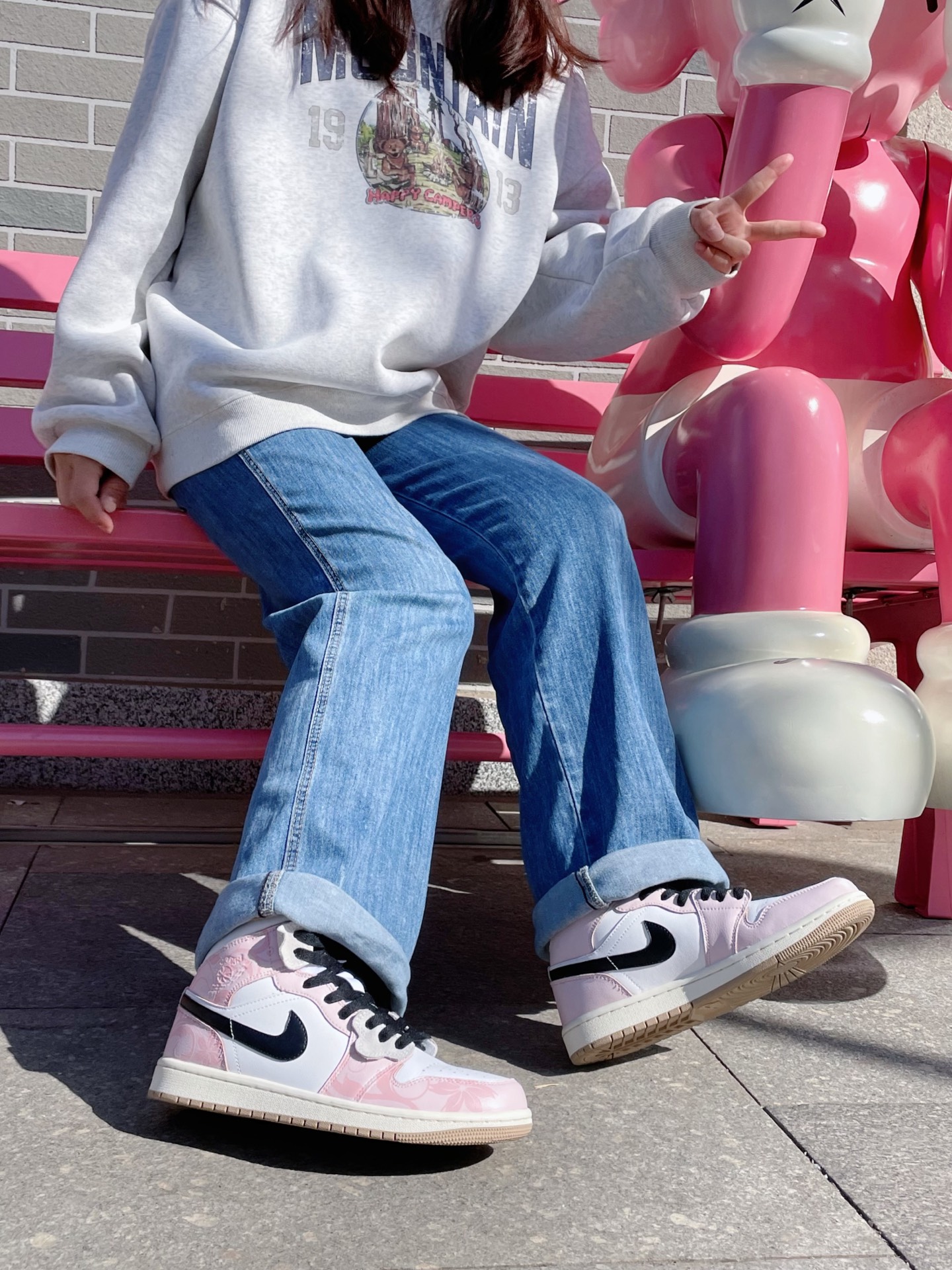 哦莫!是回头率敲高的粉色小板鞋!