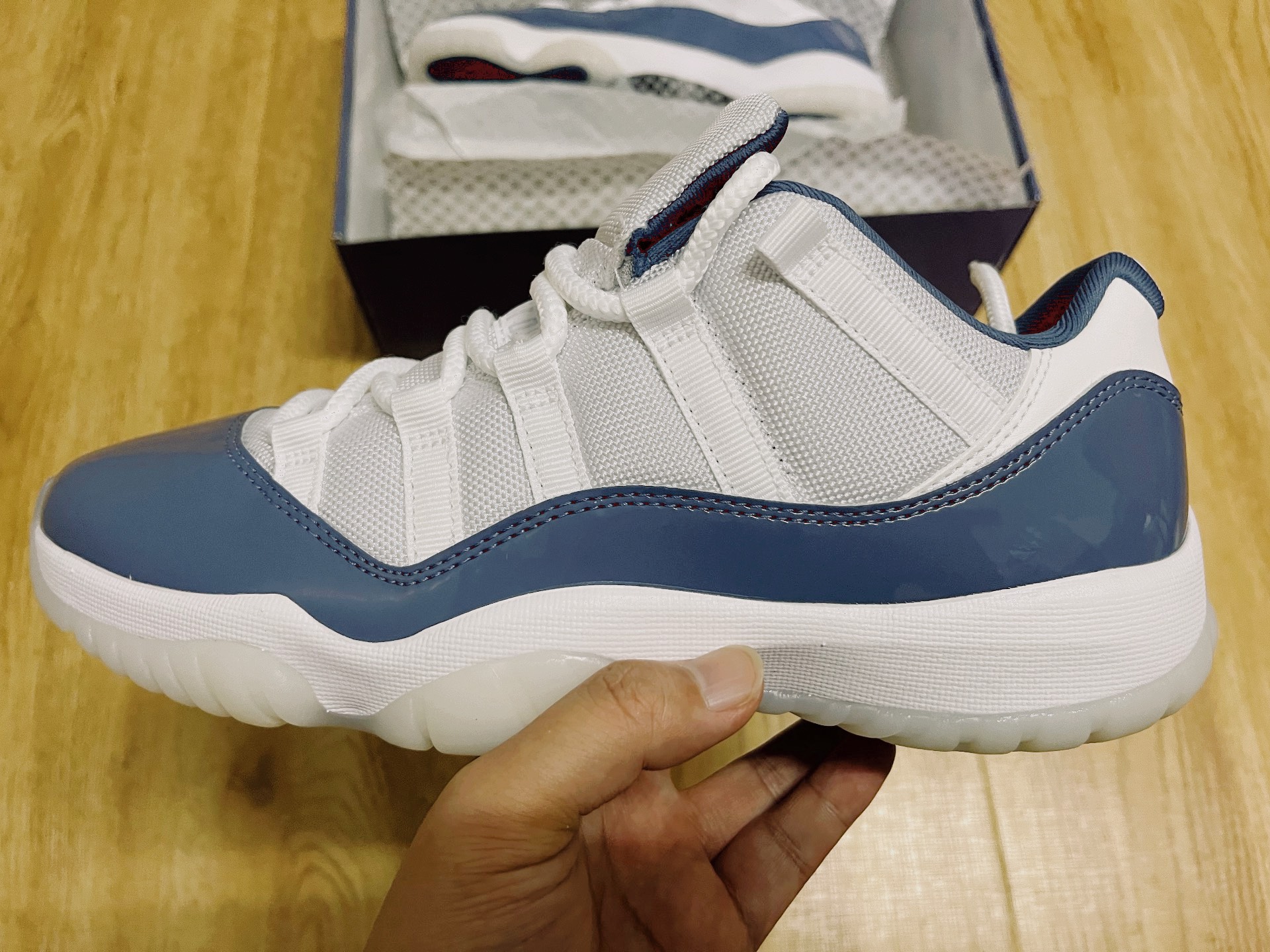 custom review-jordan autographed 11 Retro Low Diffused Blue