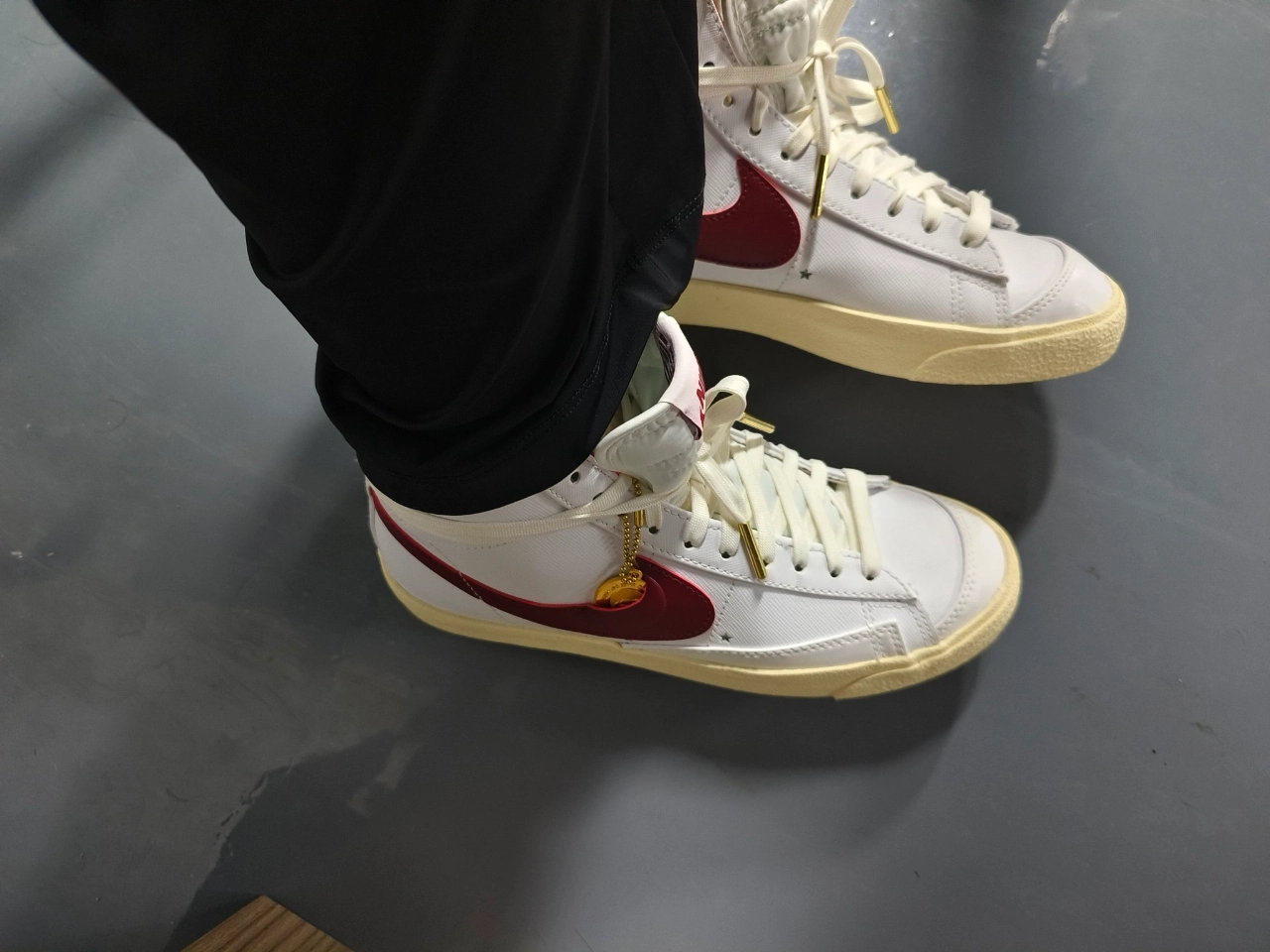 custom review-Nike Blazer Mid Топ Кроссовки для скейтбординга Женские Белые Красные