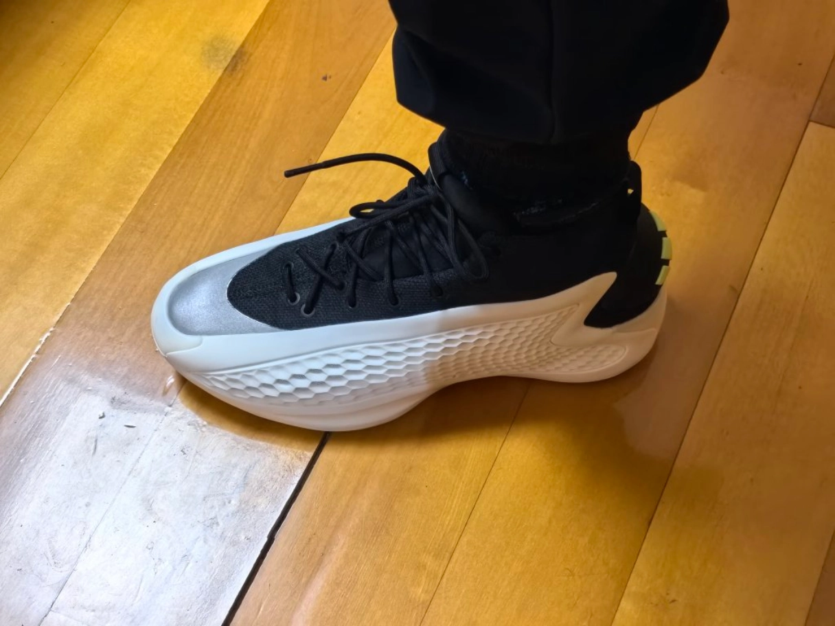 custom review-adidas A.E. 1 'Stormtrooper'