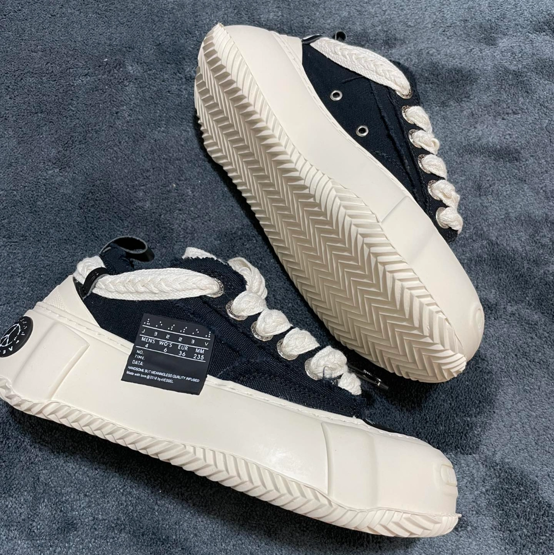 吴建豪2.0黑色,帆布鞋里永远的神