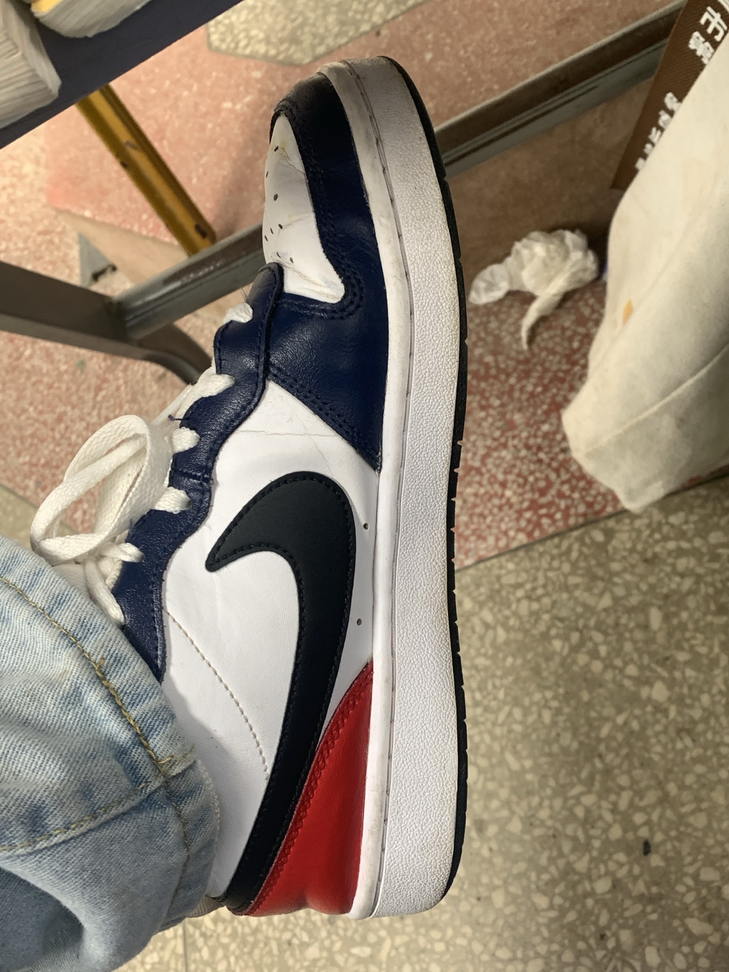 百搭耐克布鞋 黑曜石色