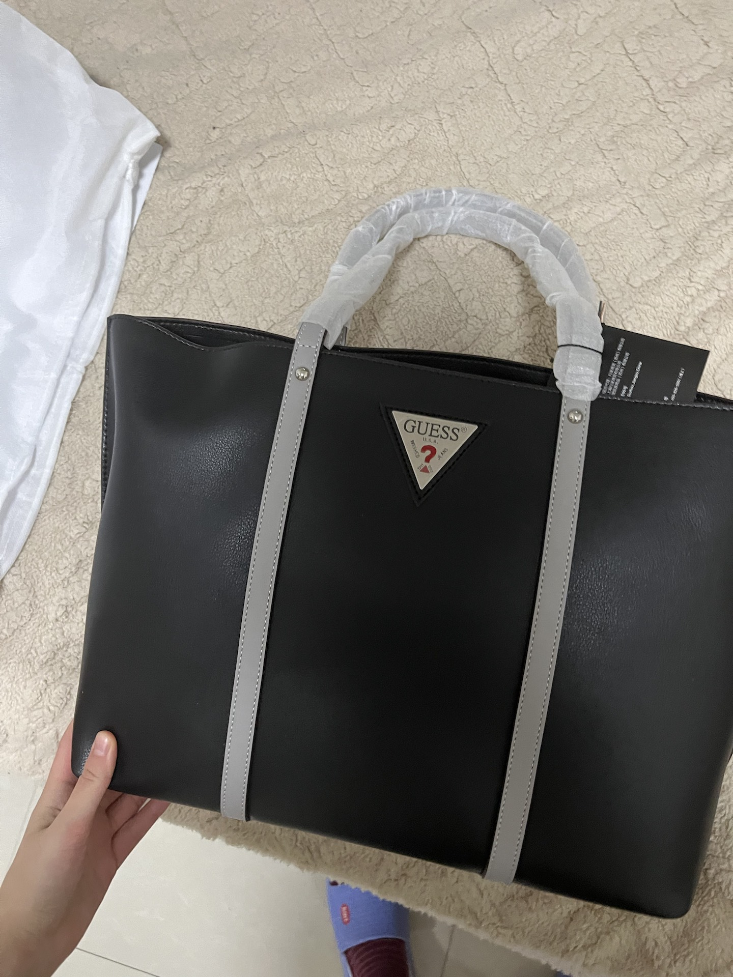custom review-GUESS Сумка из ПУ (полиуретана) с цветной отделкой Тоут сумка Сумка для покупок Сумка через плечо Обычная Женская Многоцветная