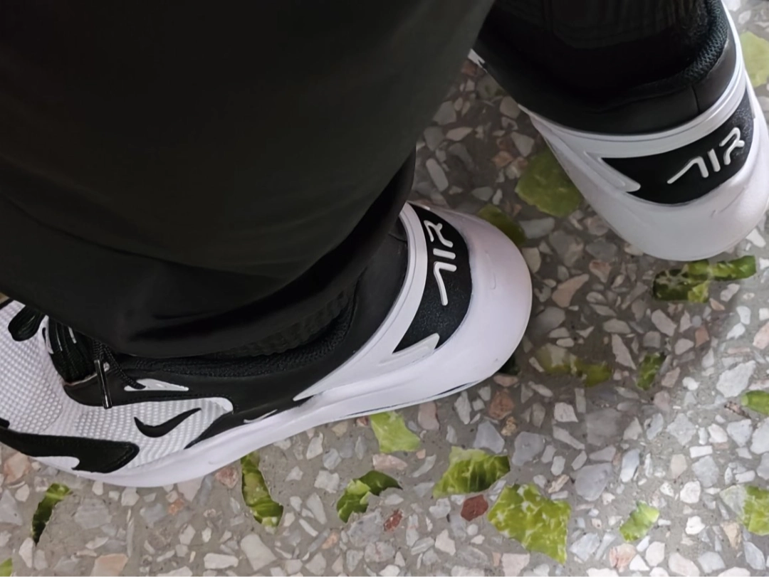 custom review-Nike Air Max Bolt Low Топ Повседневный Городской Коммутирование Беговые кроссовки Мужской Белый черный