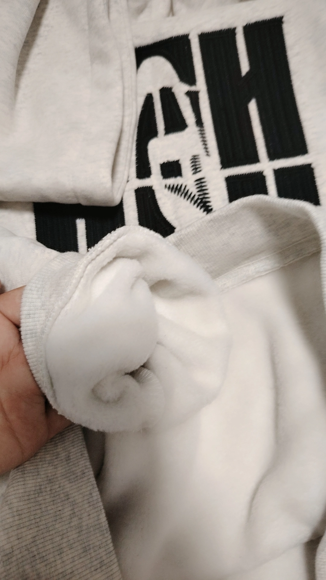 custom review-A Chock Унисекс Свитшоты