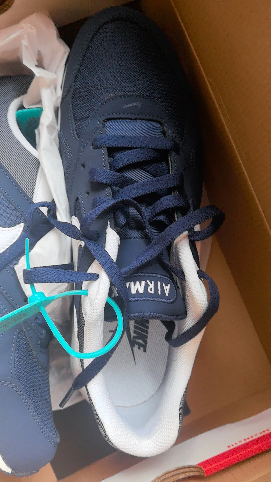 custom review-Nike Air Max Ivo Легкий Низкий Топ Air Cushion Повседневный Городской Коммутер Беговые кроссовки Мужской Темно-синий