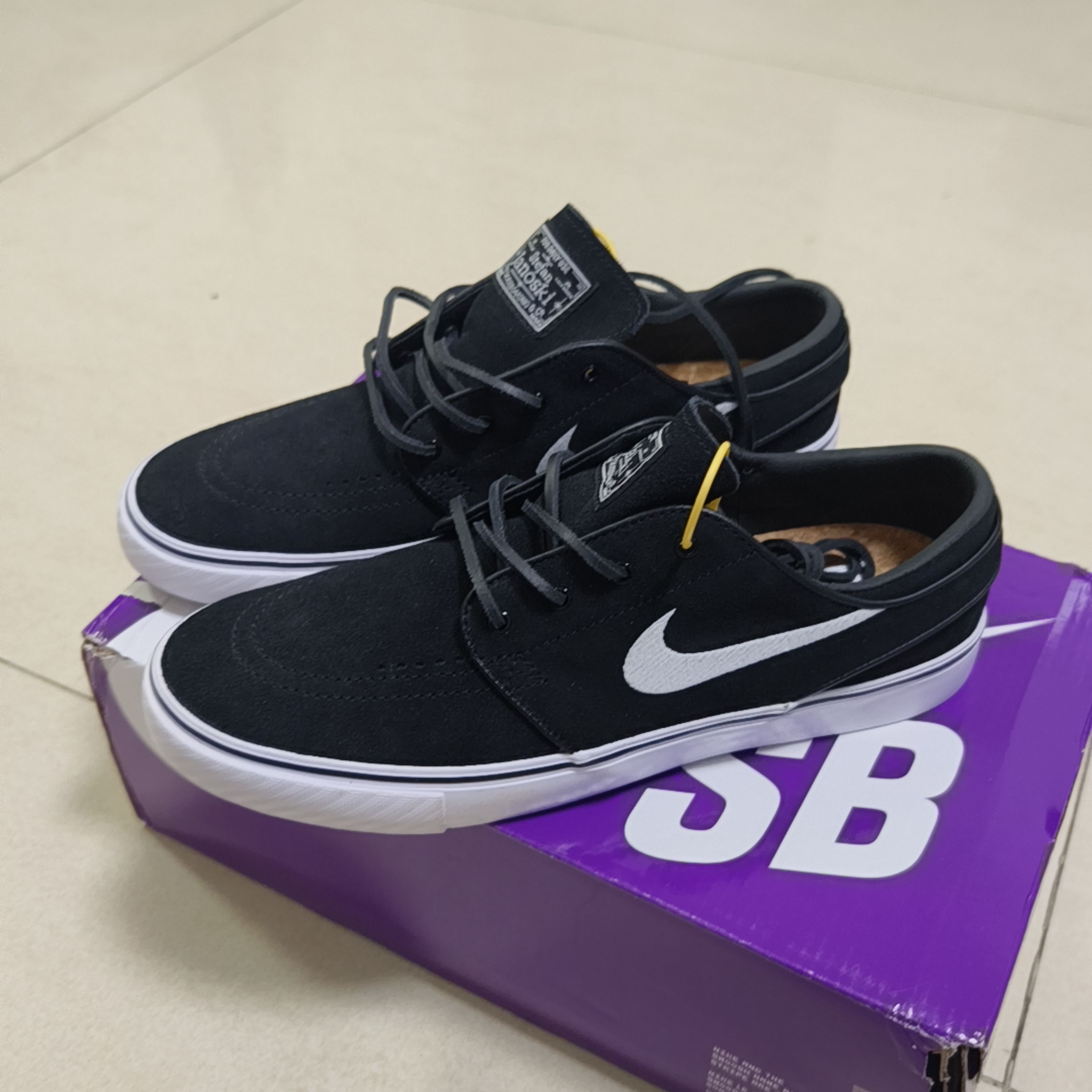 nikesb最便宜的板鞋图片