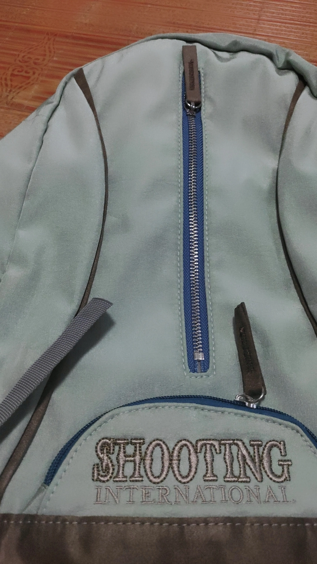 custom review-DELIXIONG Нейлоновый рюкзак стандартного размера (стандартный) унисекс серый зеленый