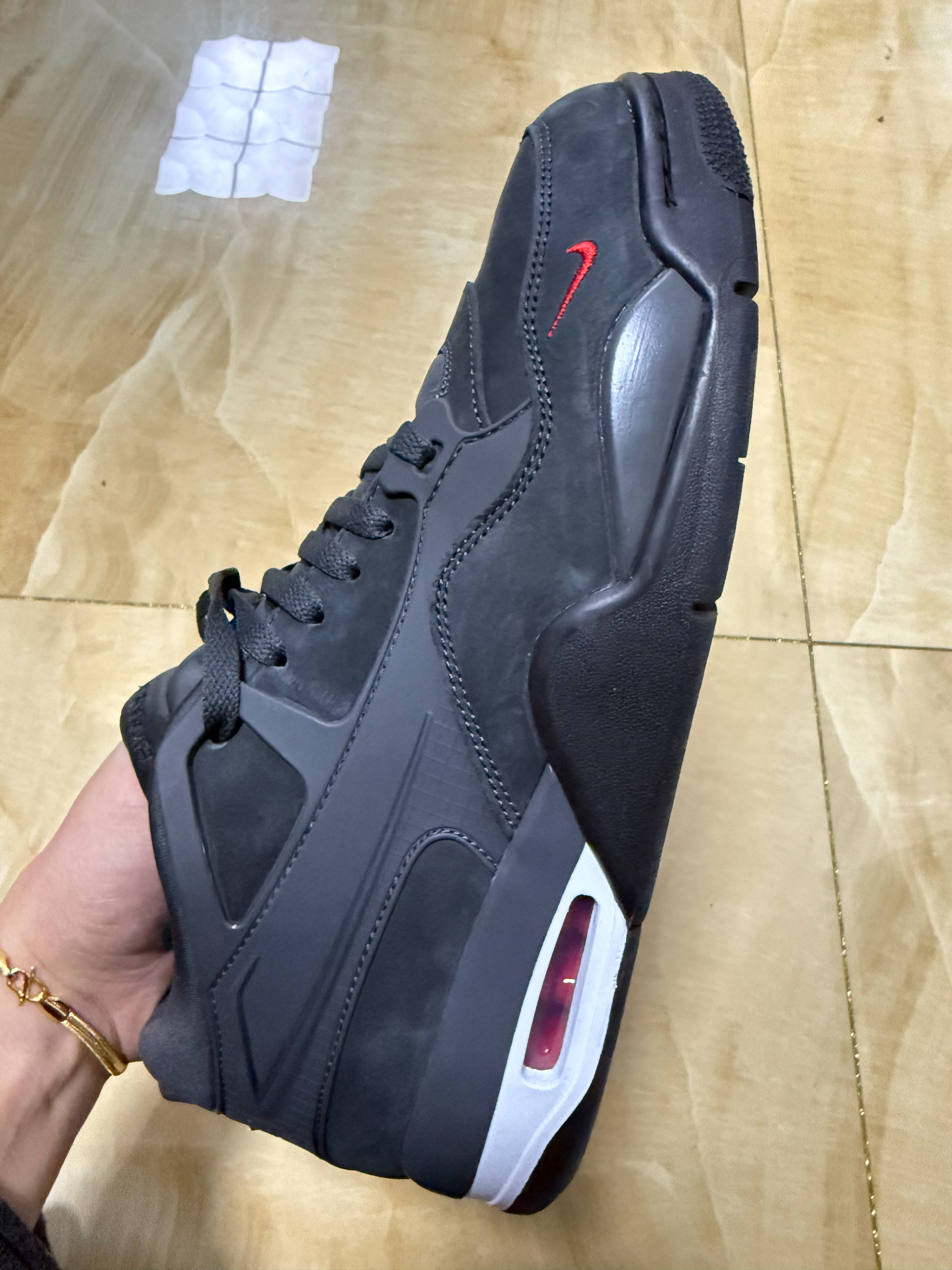 custom review-JORDAN 4 Rm Sp Nigel Sylvester Driveway Grey