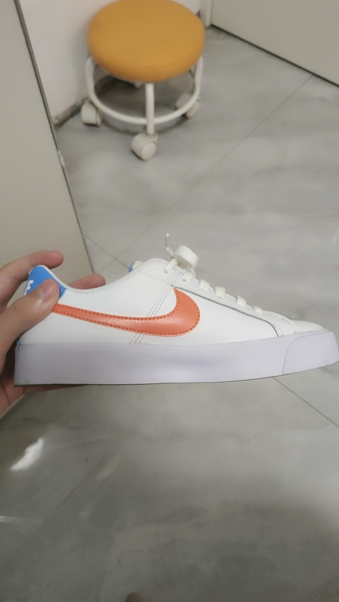 custom review-Nike Court Royale Повседневные Низкие Кроссовки для Скейтбординга Женские Белые Оранжевые