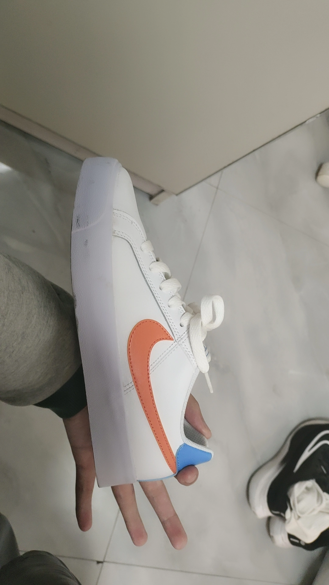 custom review-Nike Court Royale Повседневные Низкие Кроссовки для Скейтбординга Женские Белые Оранжевые