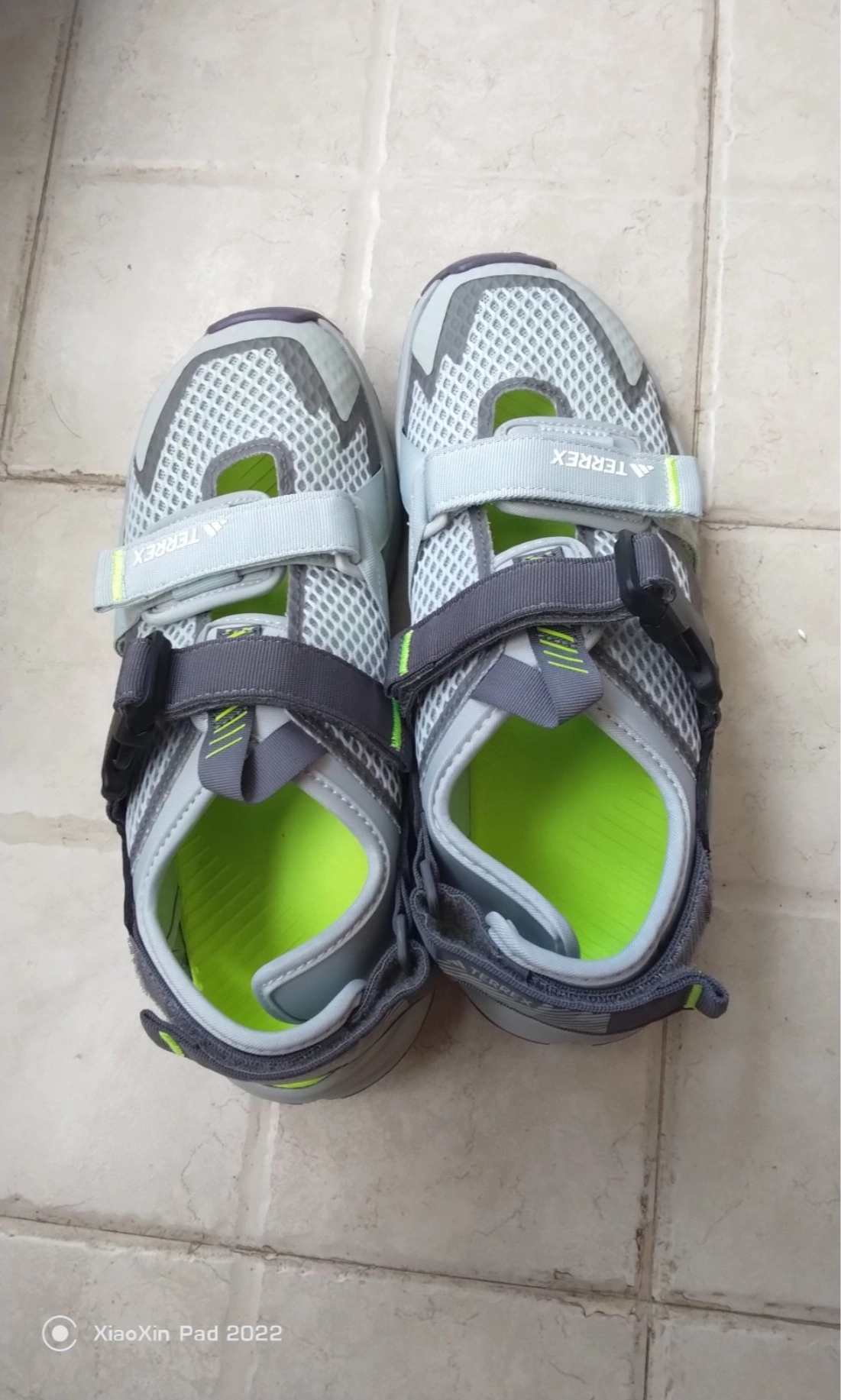 custom review-adidas Terrex Hydroterra Удобные Дышащие Спортивные Сандалии с Прочным Сцеплением Унисекс Серый Черный