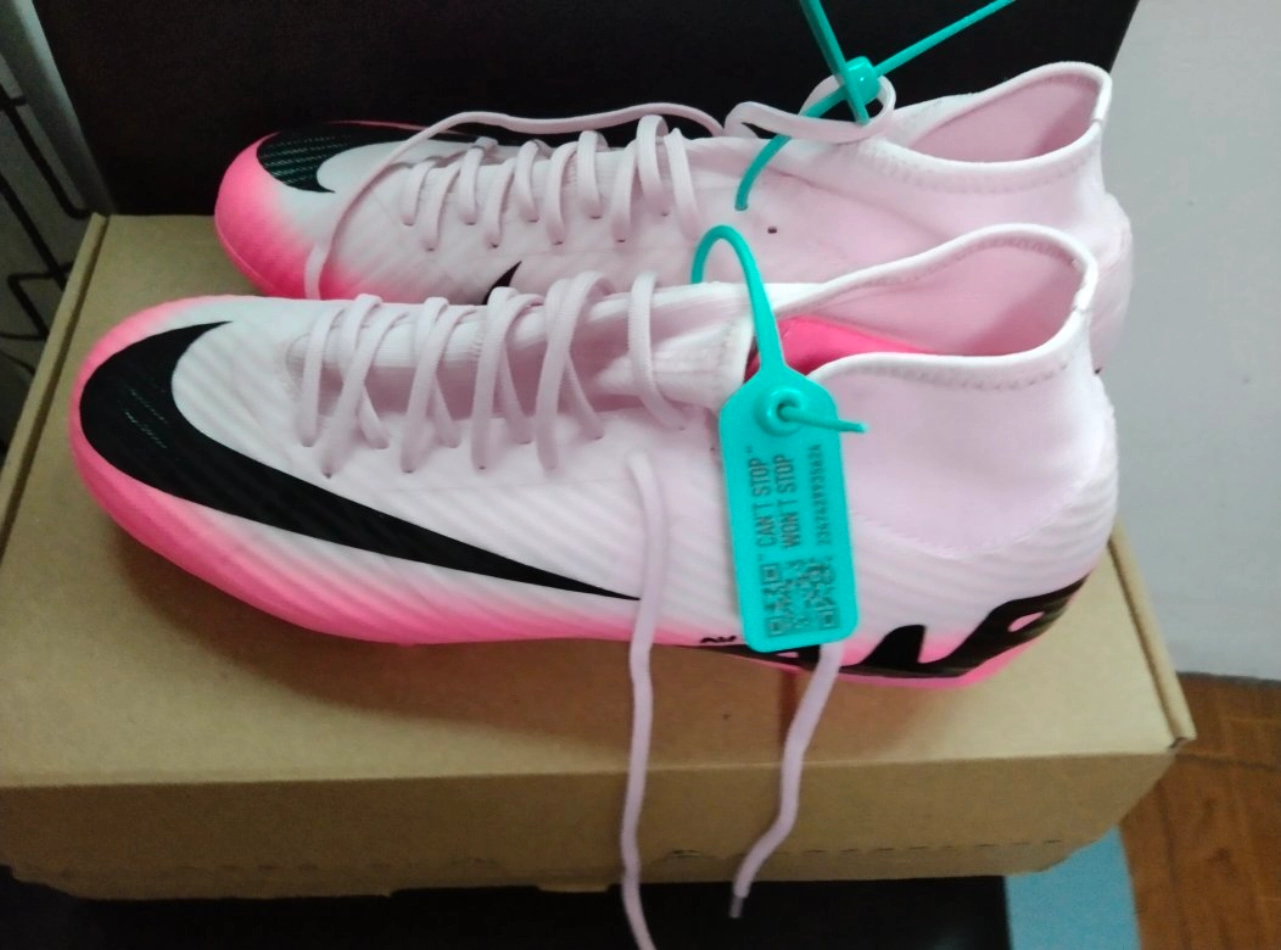 custom review-Nike Zoom Mercurial Superfly 9 Academy AG 'Mad Brilliance Pack'